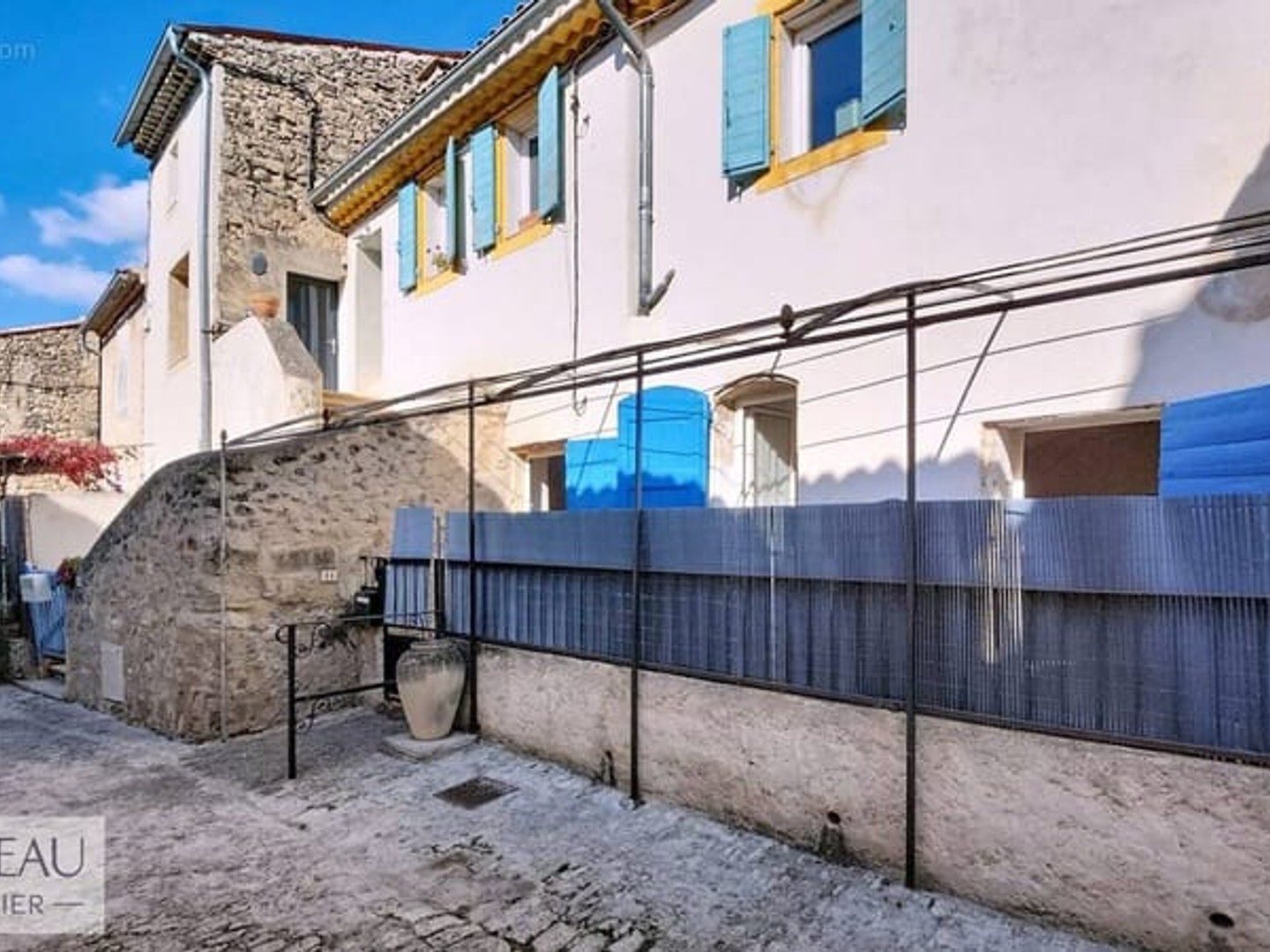 Appartement à vendre - 4 pièces - 89m2 - Saint-Martin-De-L... (84760)