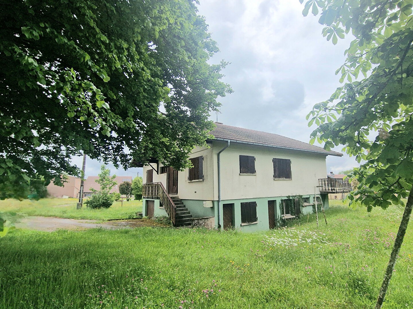 Maison à vendre - 8 pièces - 177m2 - Évillers (25520)