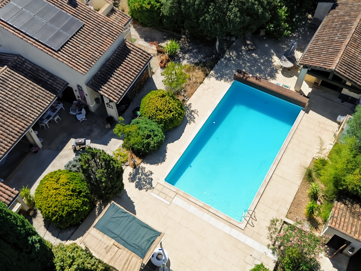 Maison à vendre - 6 pièces - 223m2 - Uzès (30700)