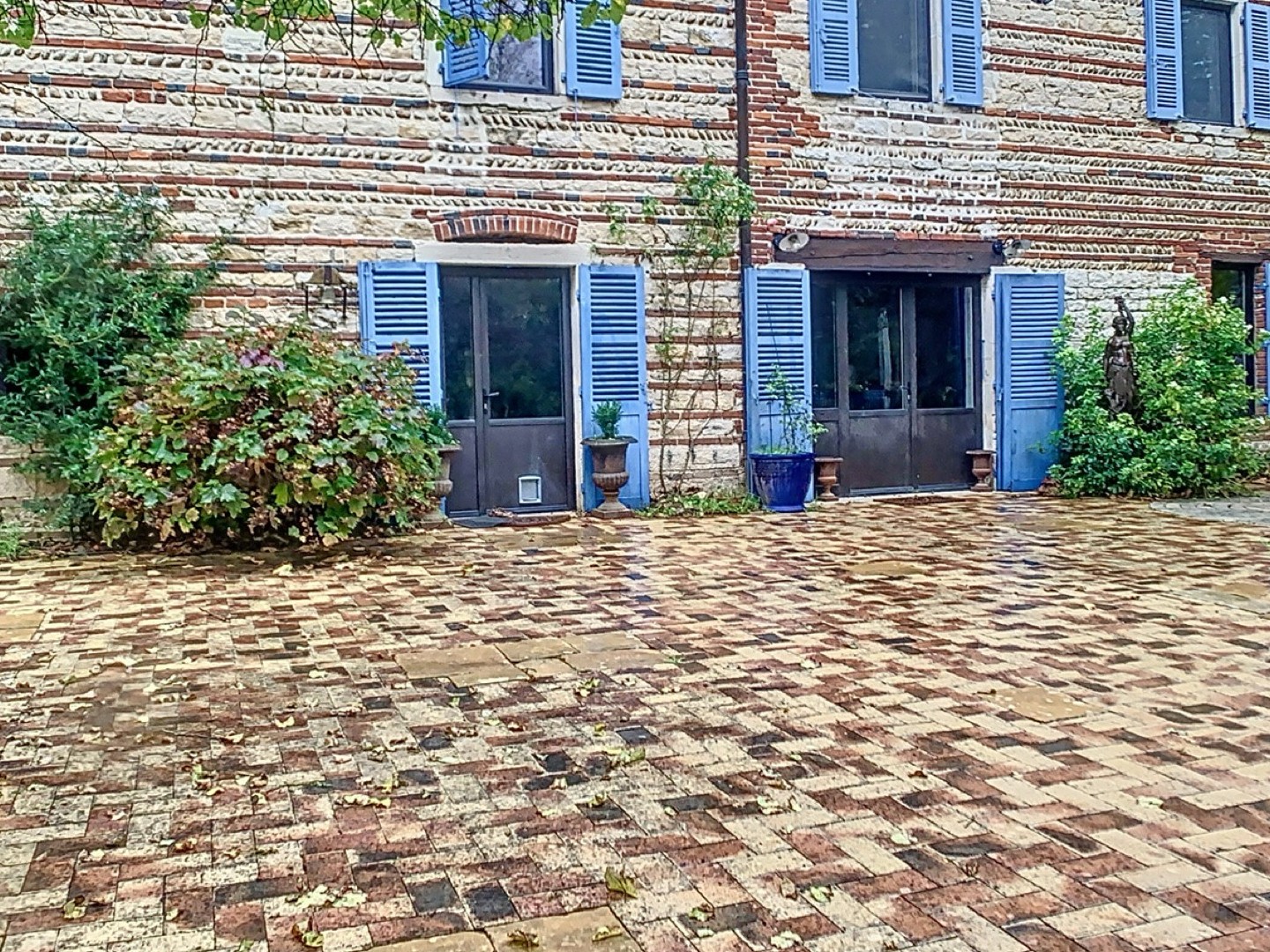 Maison 16 pièces 500 m²