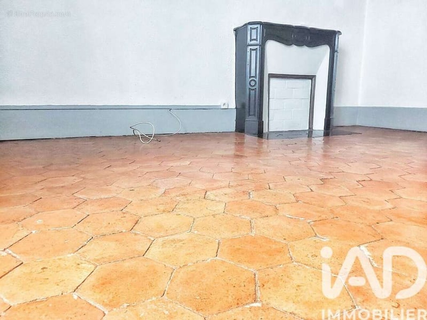 Appartement à vendre - 200m2 - Nolay (21340)