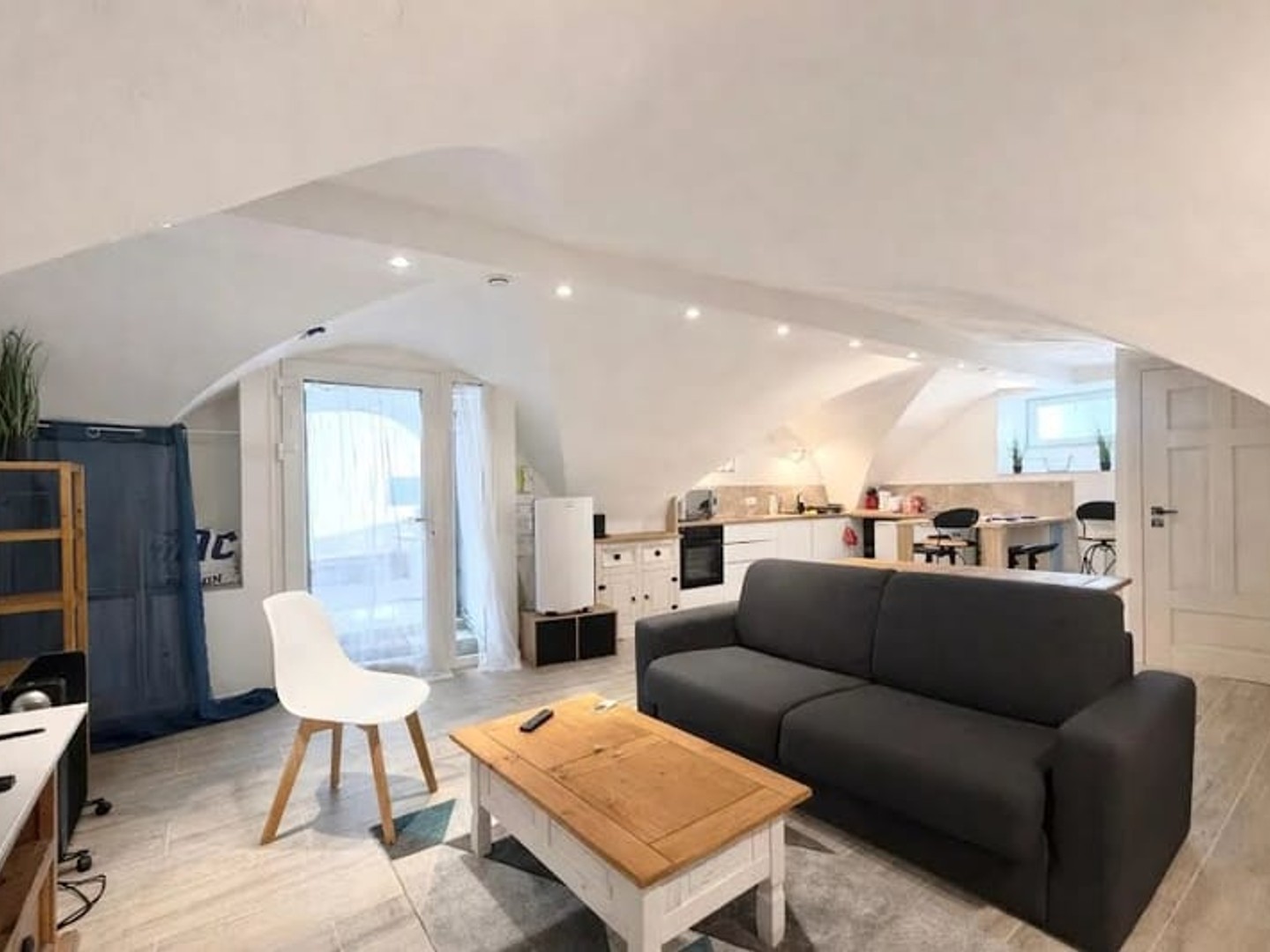Appartement à vendre - 2 pièces - 47m2 - Nice (06100)