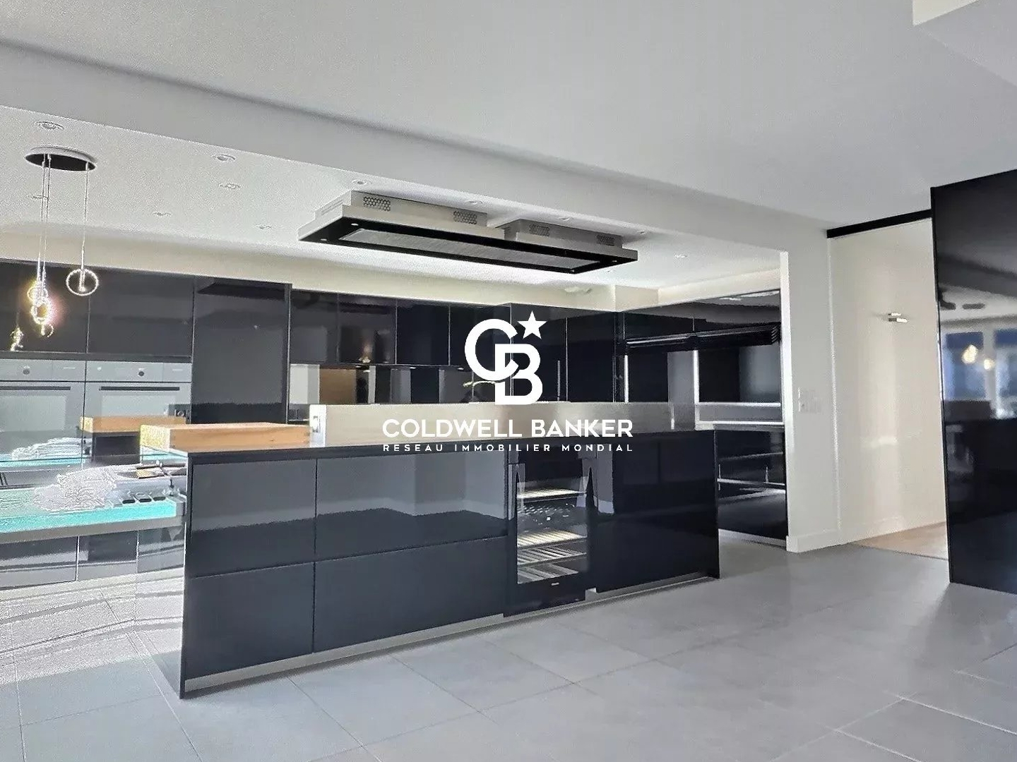 Appartement à vendre - 3 pièces - 122m2 - Arcachon (33120)
