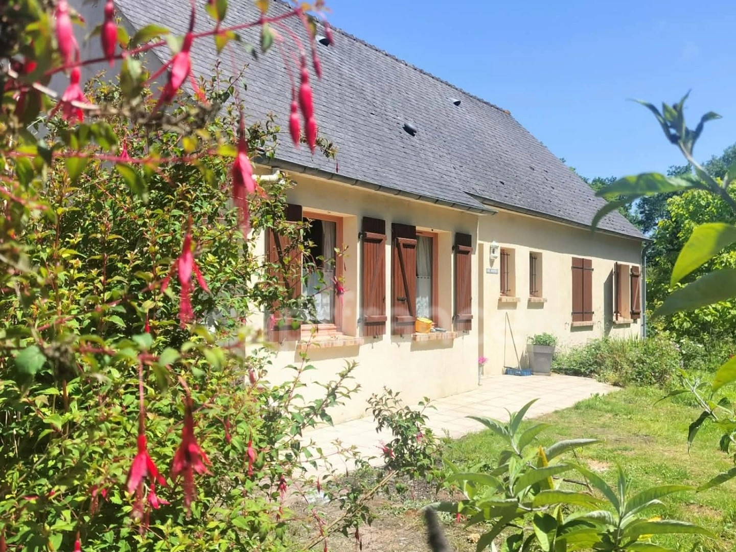 Maison à vendre - 7 pièces - 108m2 - Berrien (29690)