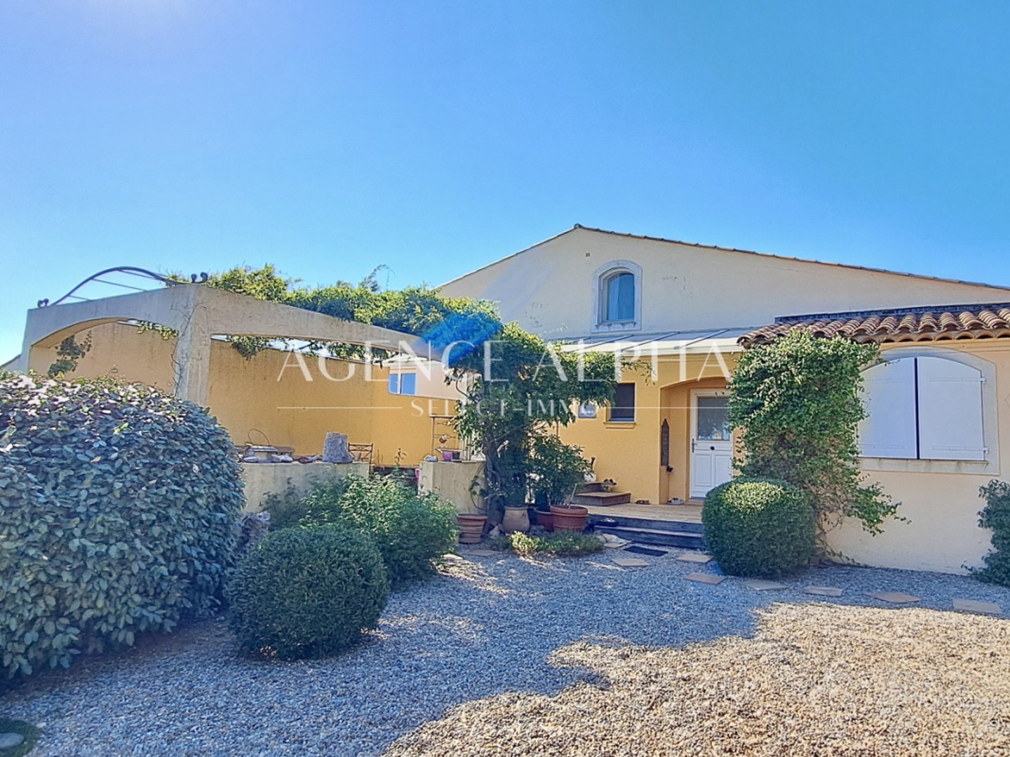 Cadre naturel et potentiel d'aménagement Maison entre Grim
