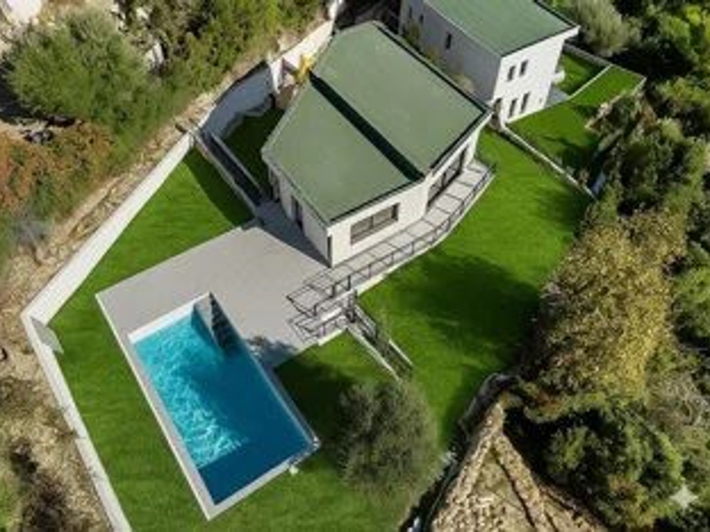 Villa 6 pièces 240 m²
