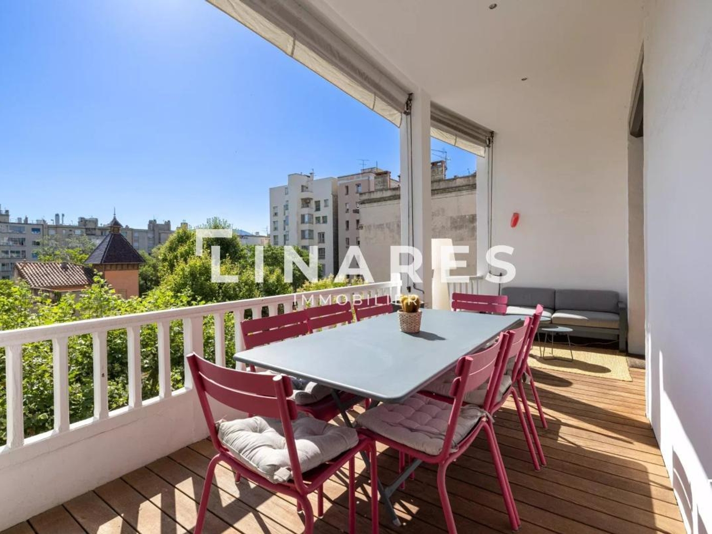 Appartement à vendre - 5 pièces - 170m2 - Marseille 8e (13008)