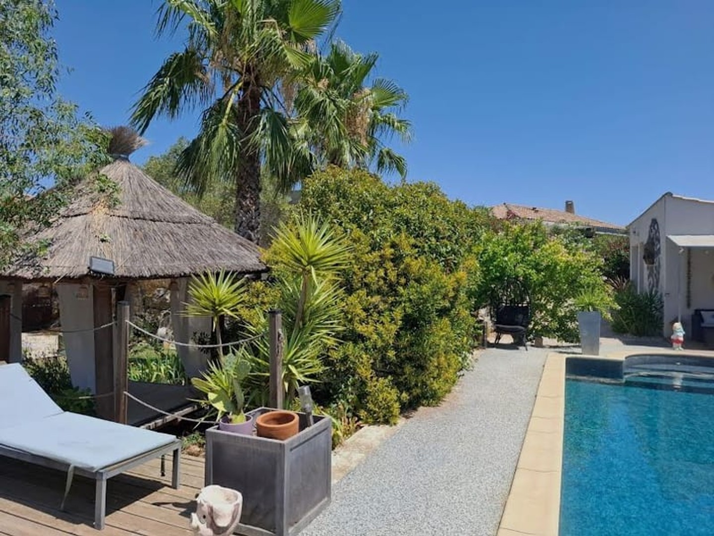Maison 1 pièce 266 m²