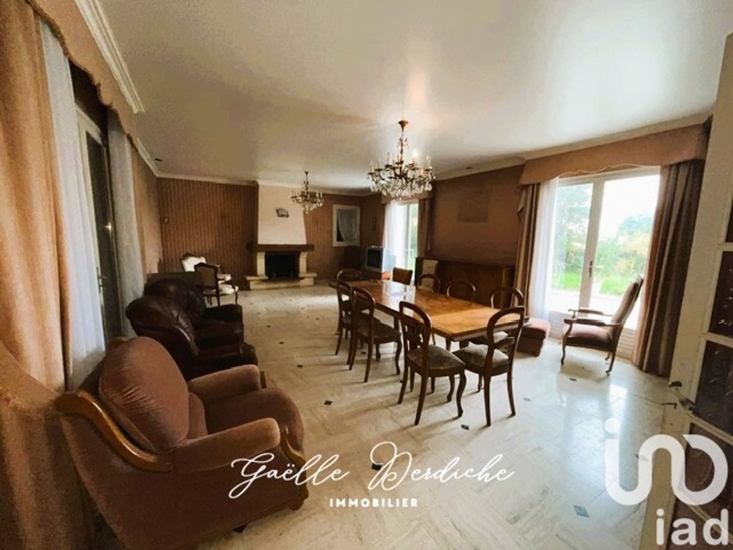 Maison à vendre - 7 pièces - 174m2 - Ferrières-En-Gâti... (45210)