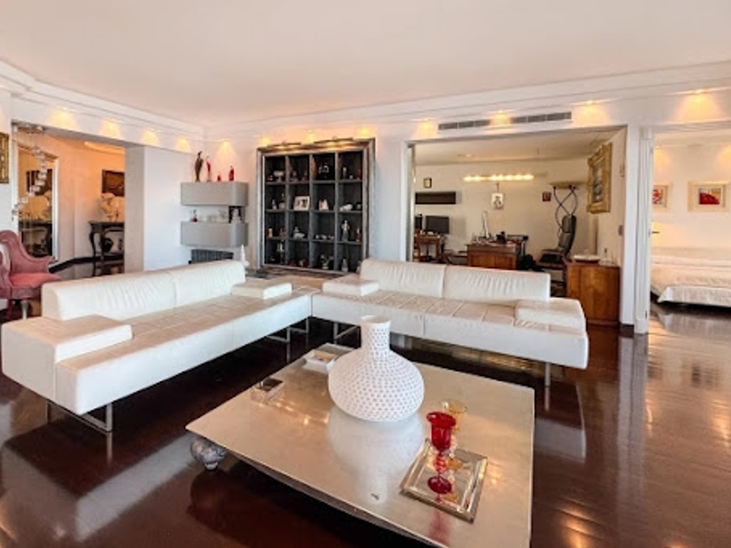 Appartement à vendre - 4 pièces - 300m2 - Monaco (98000)