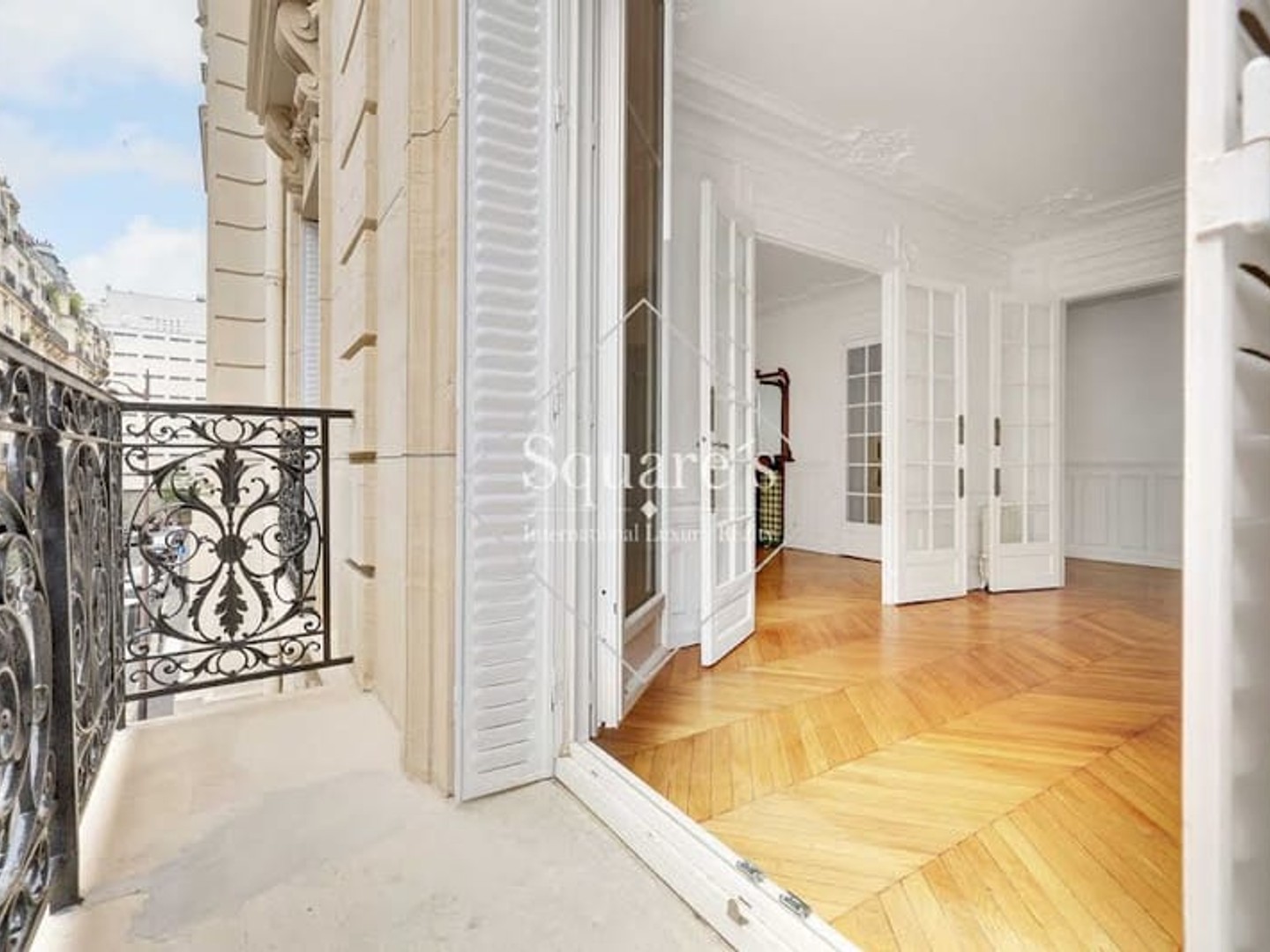 Appartement à vendre - 4 pièces - 107m2 - Paris 17e (75017)