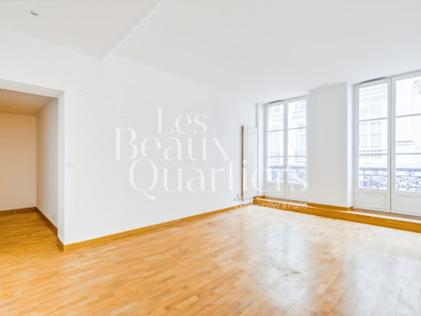 Appartement à vendre - 2 pièces - 70m2 - Paris 8e (75008)