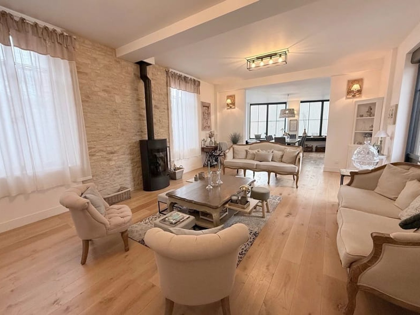 Maison à vendre - 10 pièces - 320m2 - Nogent-Le-Roi (28210)