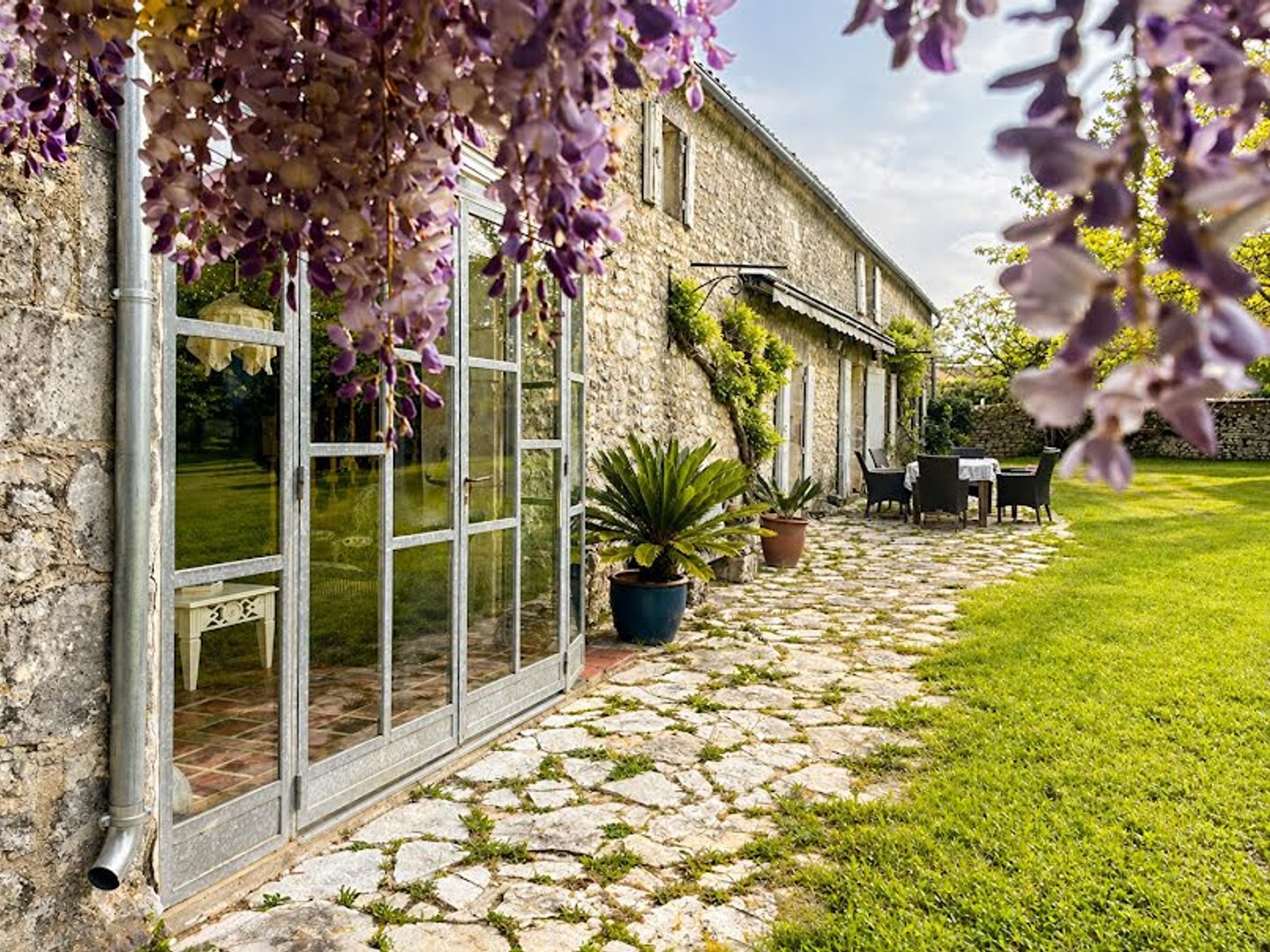Maison à vendre - 15 pièces - 408m2 - Soubise (17780)
