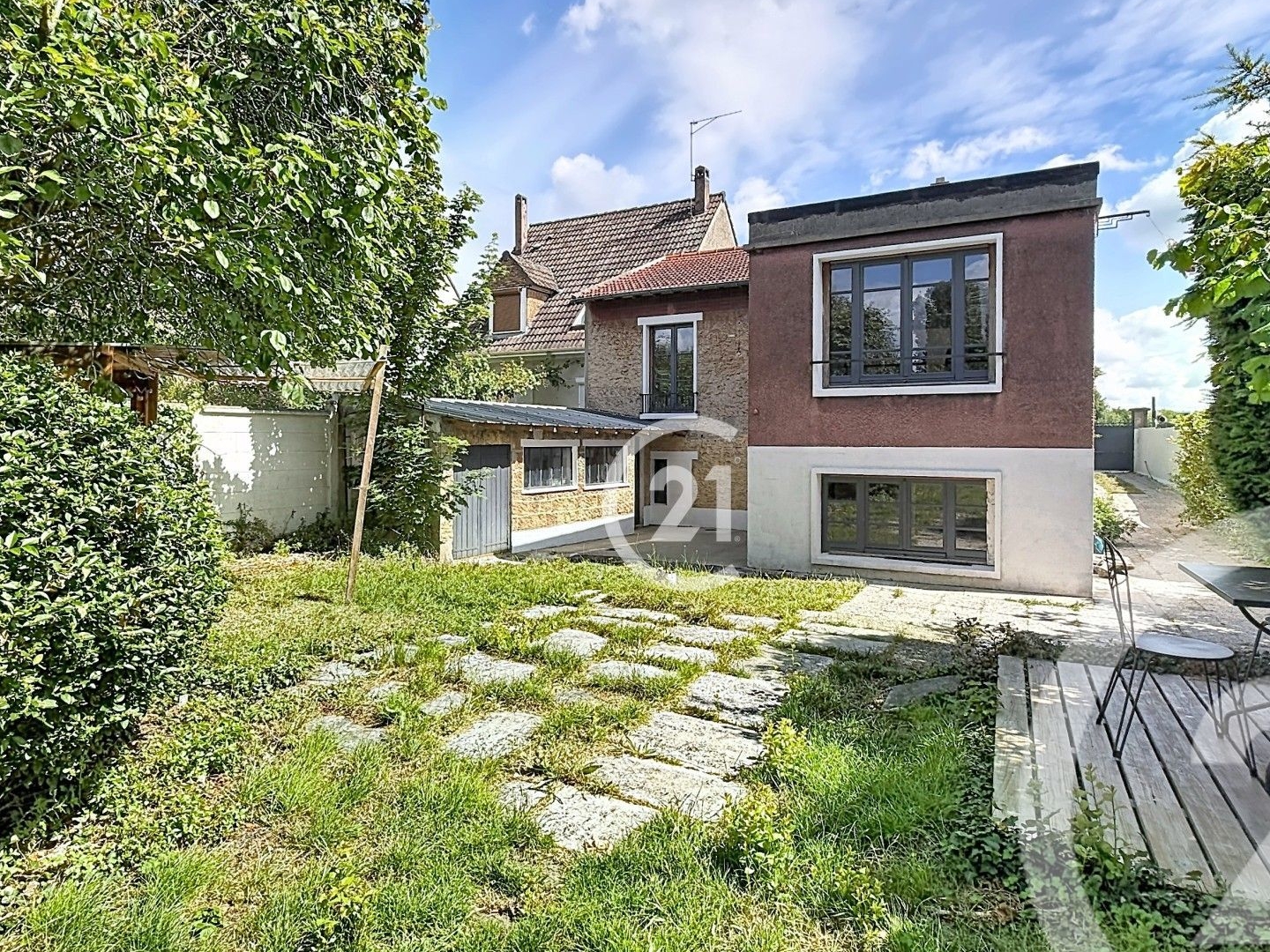 Maison 6 pièces 150 m²