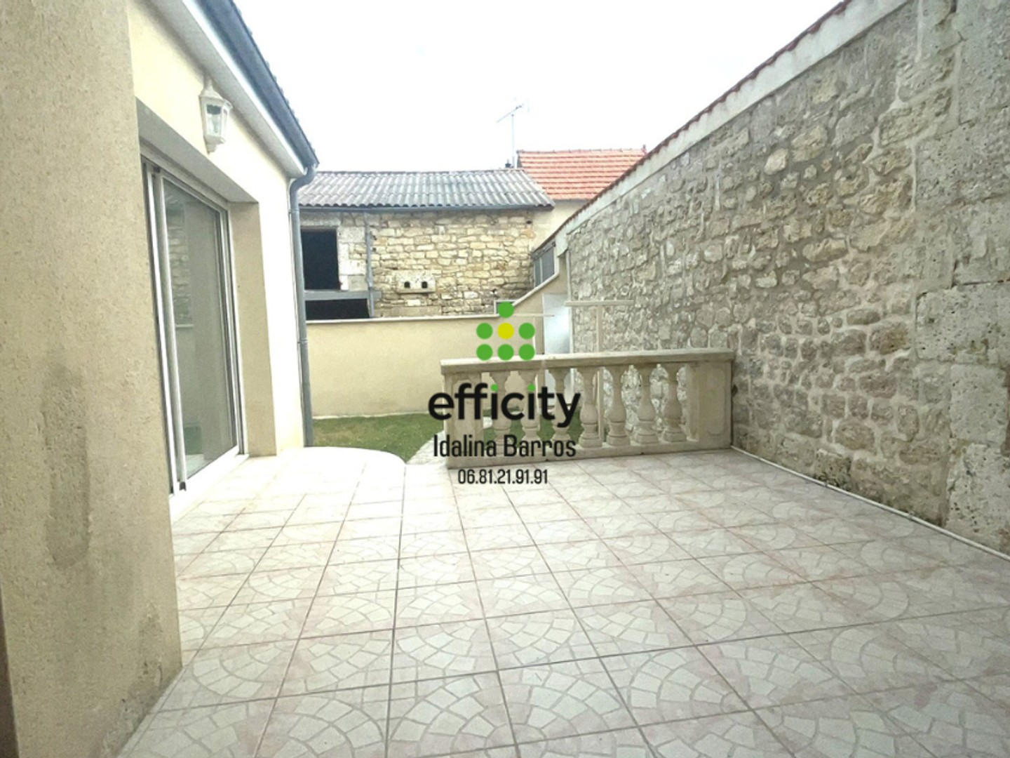 Maison à vendre - 5 pièces - 112m2 - L'isle-D'espagnac (16340)