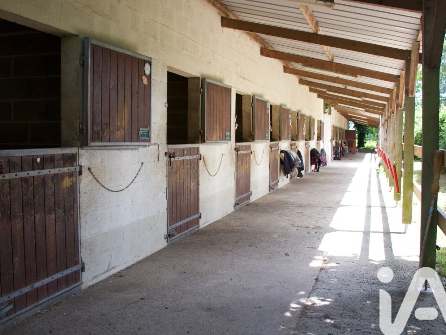 Magasin à vendre - 18 pièces - 353m2 - Verrie (49400)