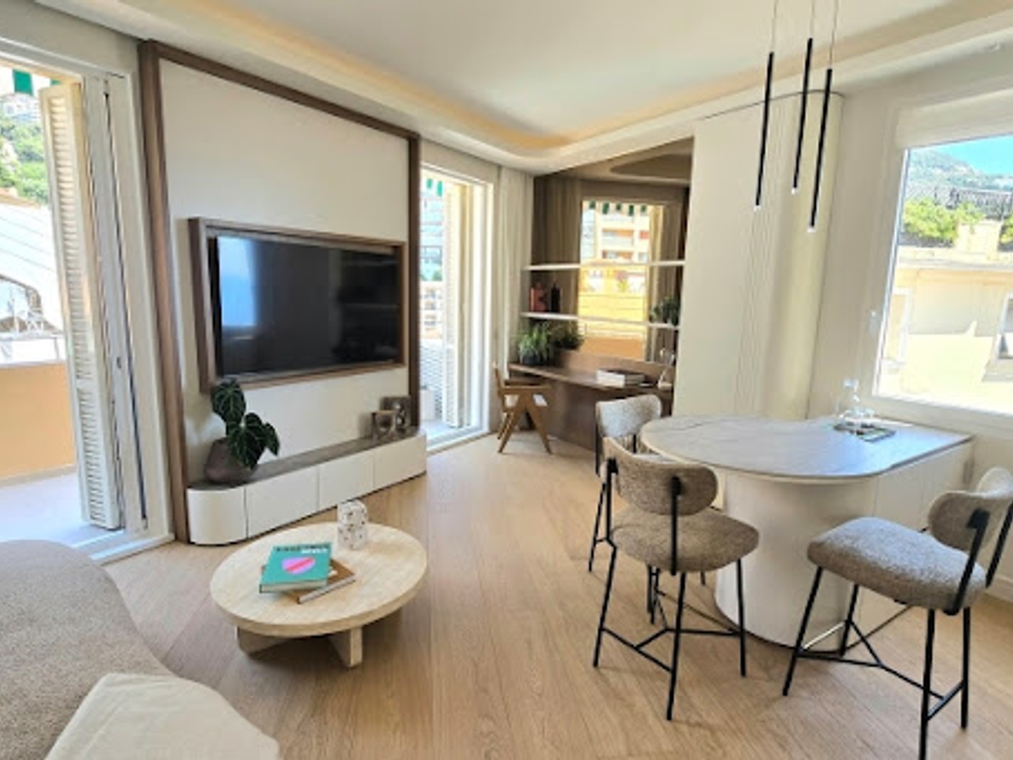 Appartement à vendre - 2 pièces - 70m2 - Monaco (98000)