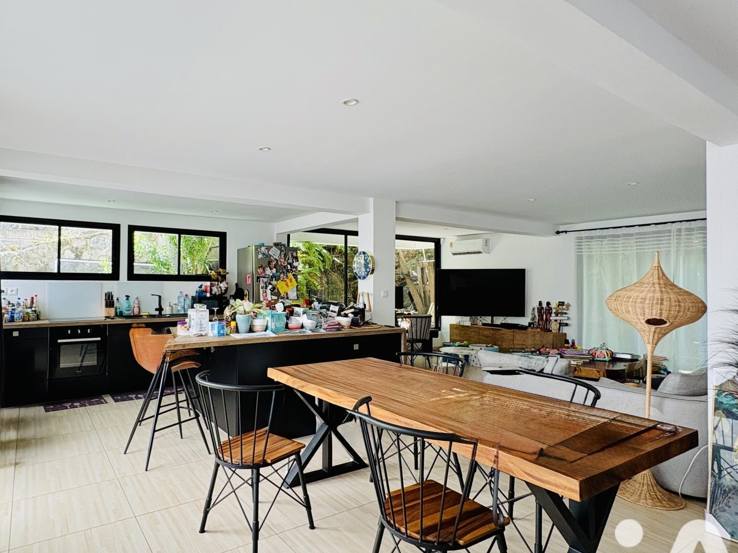 Maison à vendre - 7 pièces - 197m2 - La Possession (97419)