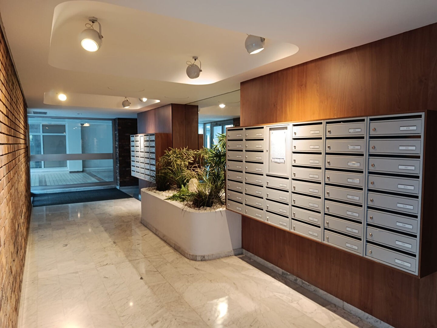 Parking / garage / box à vendre - 11m2 - Paris 11e (75011)