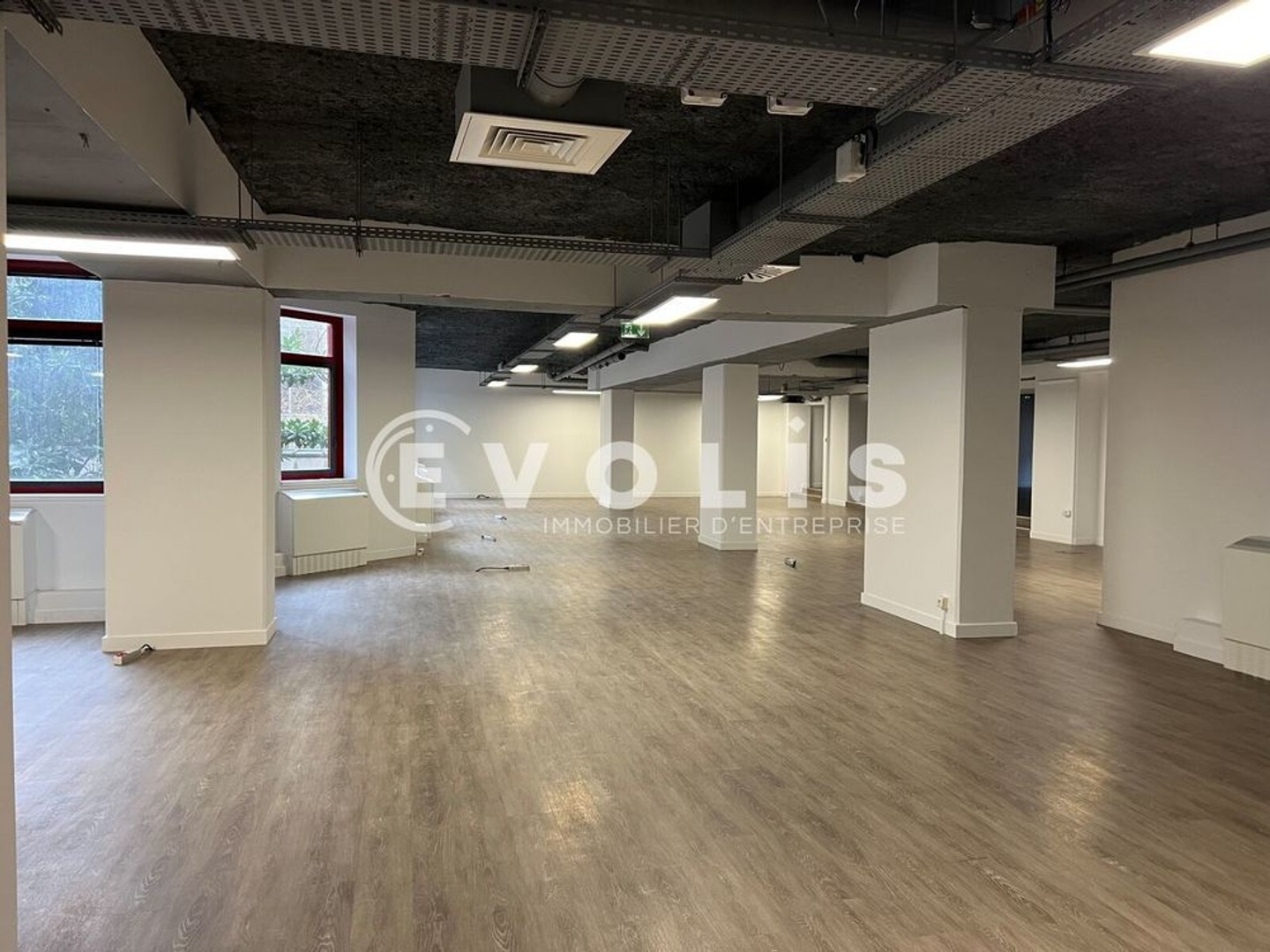 Bureaux à vendre - 1427m2 - Paris 14e (75014)