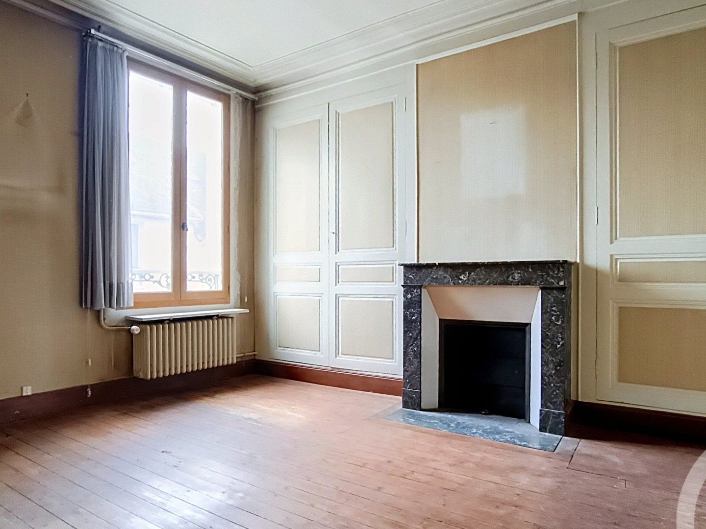 Maison à vendre - 10 pièces - 296m2 - Donnemarie-Dontilly (77520)