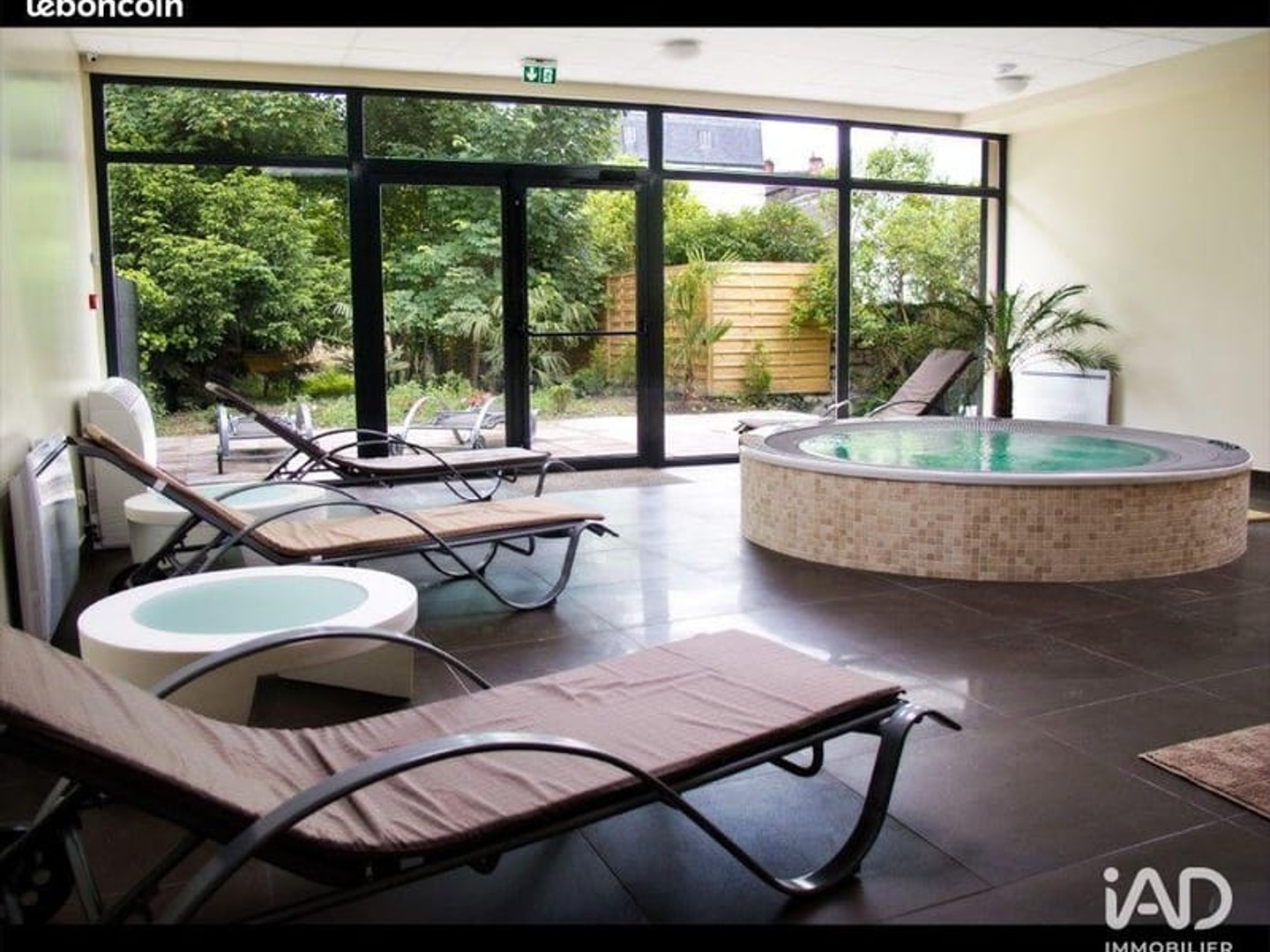 Immeuble à vendre - 352m2 - Creil (60100)