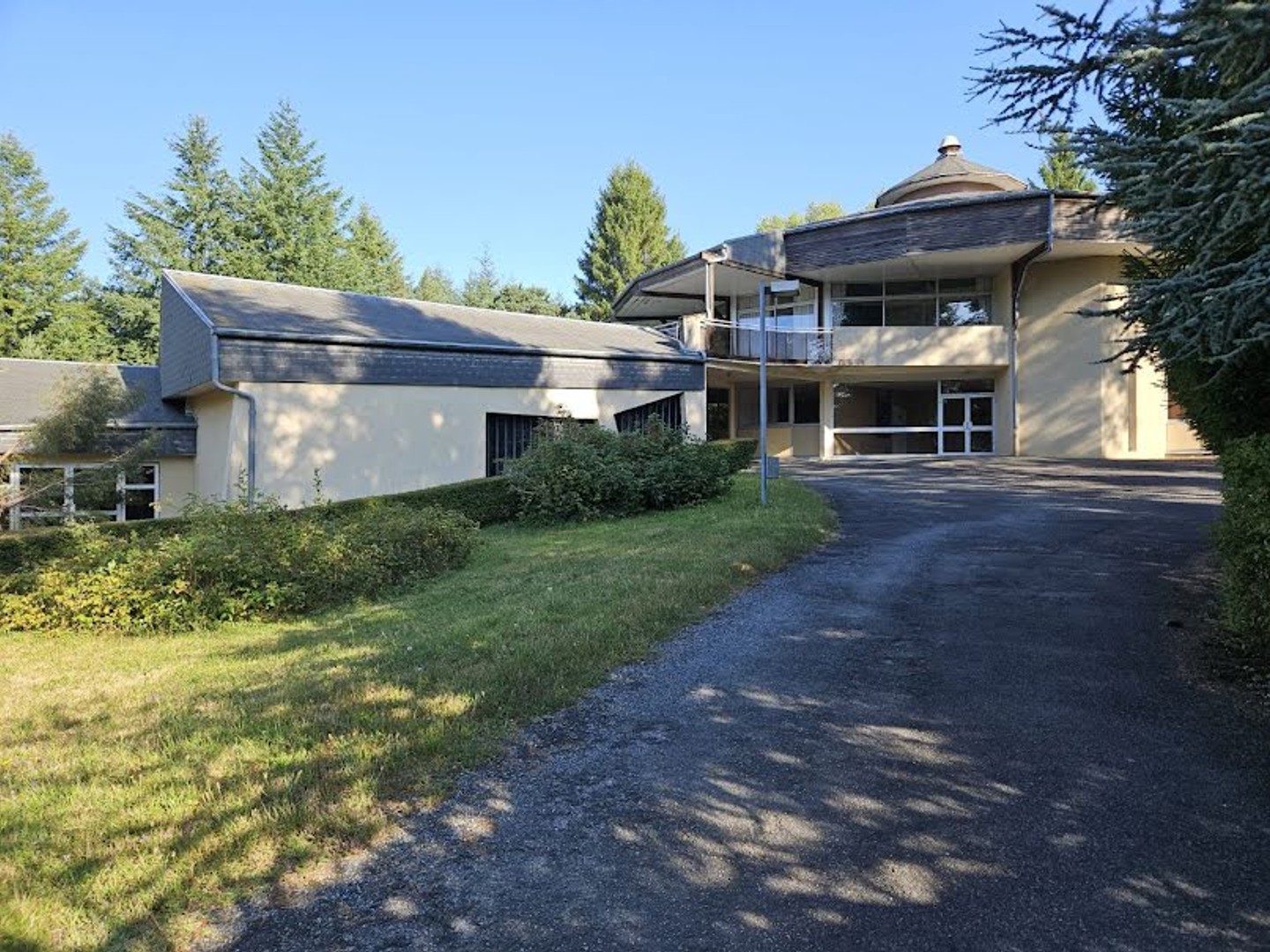 Propriété 70 pièces 3700 m²