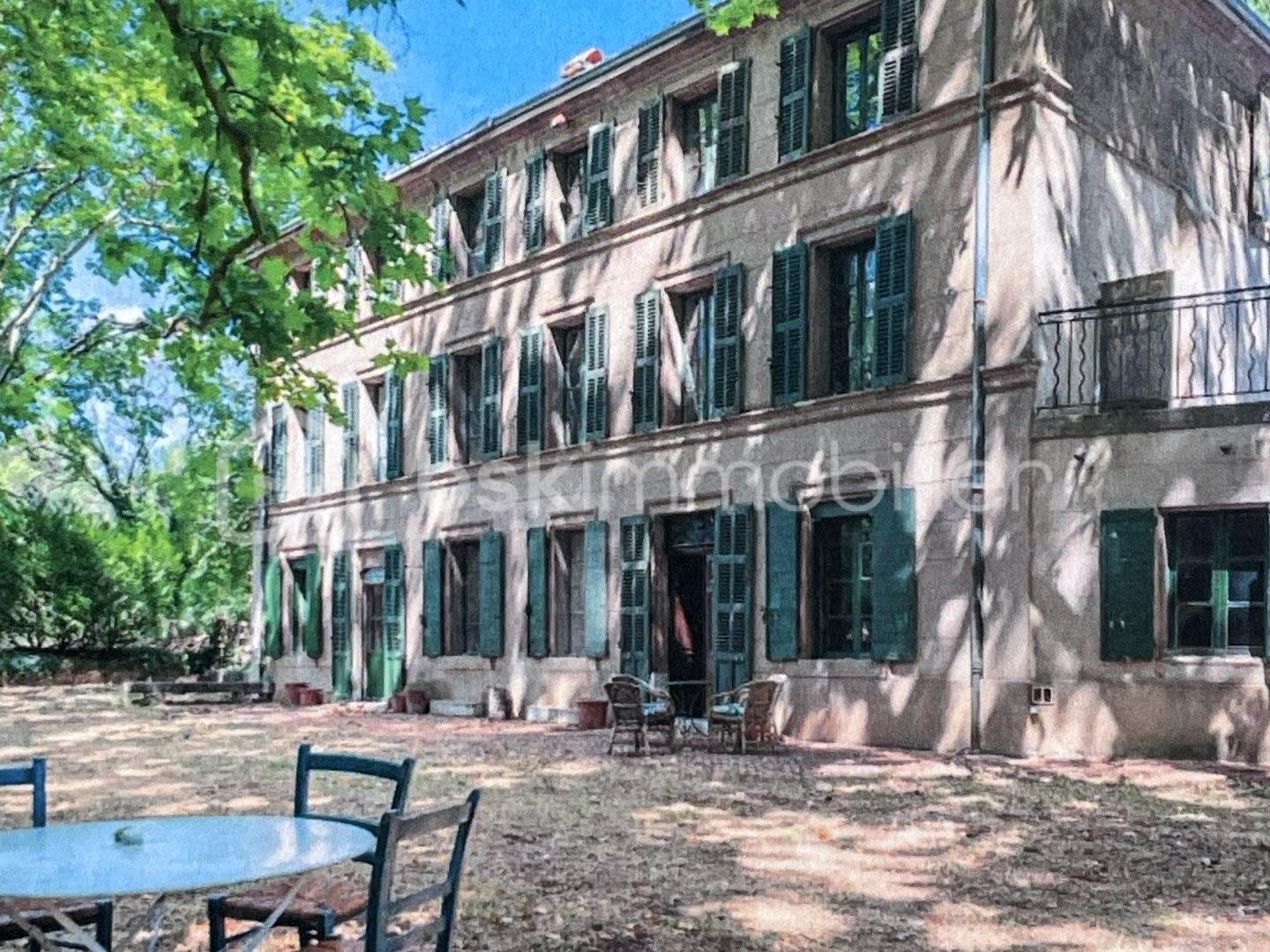 Maison à vendre - 18 pièces - 550m2 - La Bouilladisse (13720)