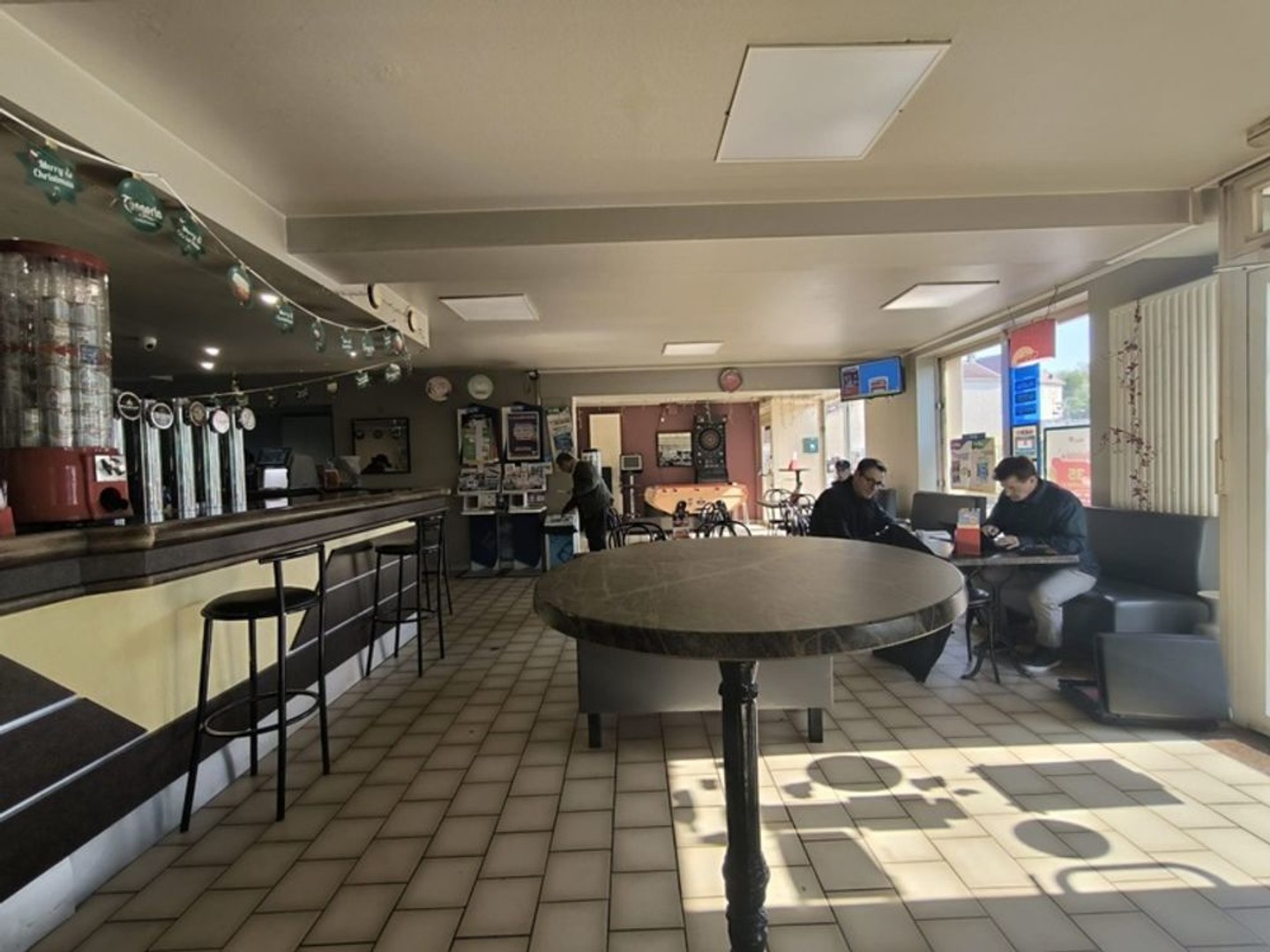 Magasin à vendre - 100m2 - Homécourt (54310)