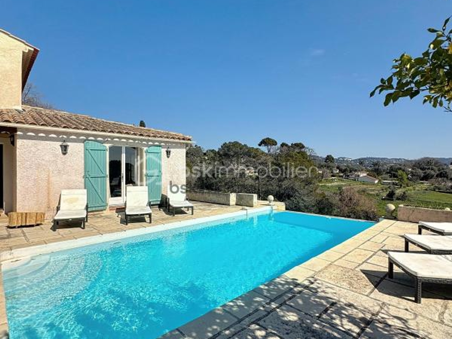 Maison à vendre - 5 pièces - 160m2 - Mougins (06250)