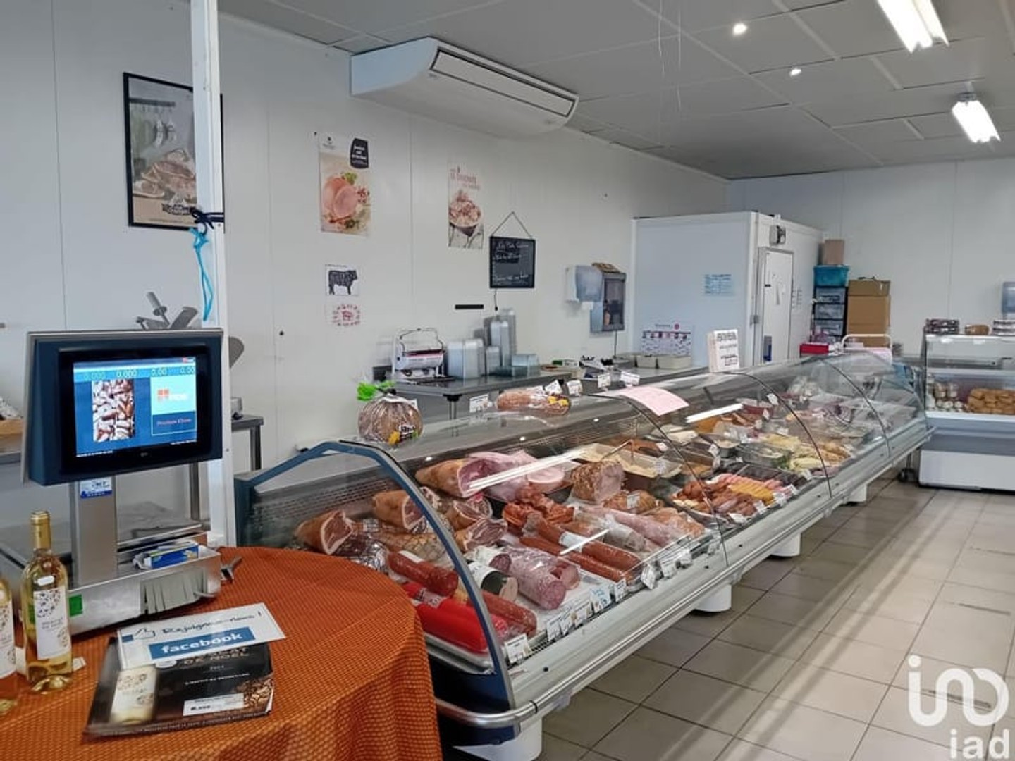 Magasin à vendre - 500m2 - Saint-Léonard-De-... (87400)