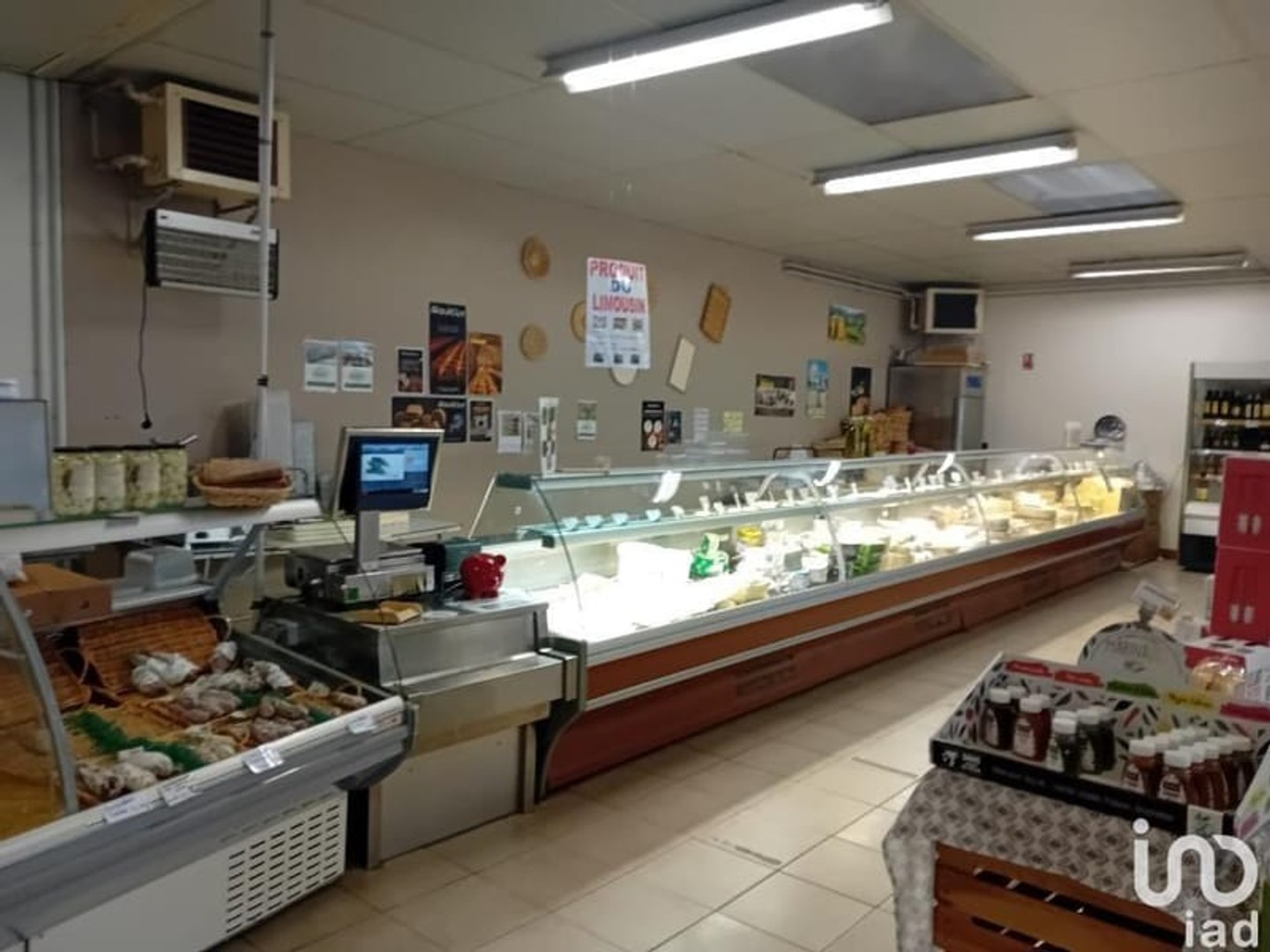Magasin à vendre - 500m2 - Saint-Léonard-De-... (87400)