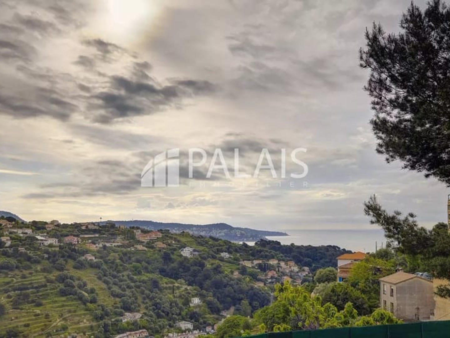 Appartement à vendre - 4 pièces - 125m2 - Nice (06200)