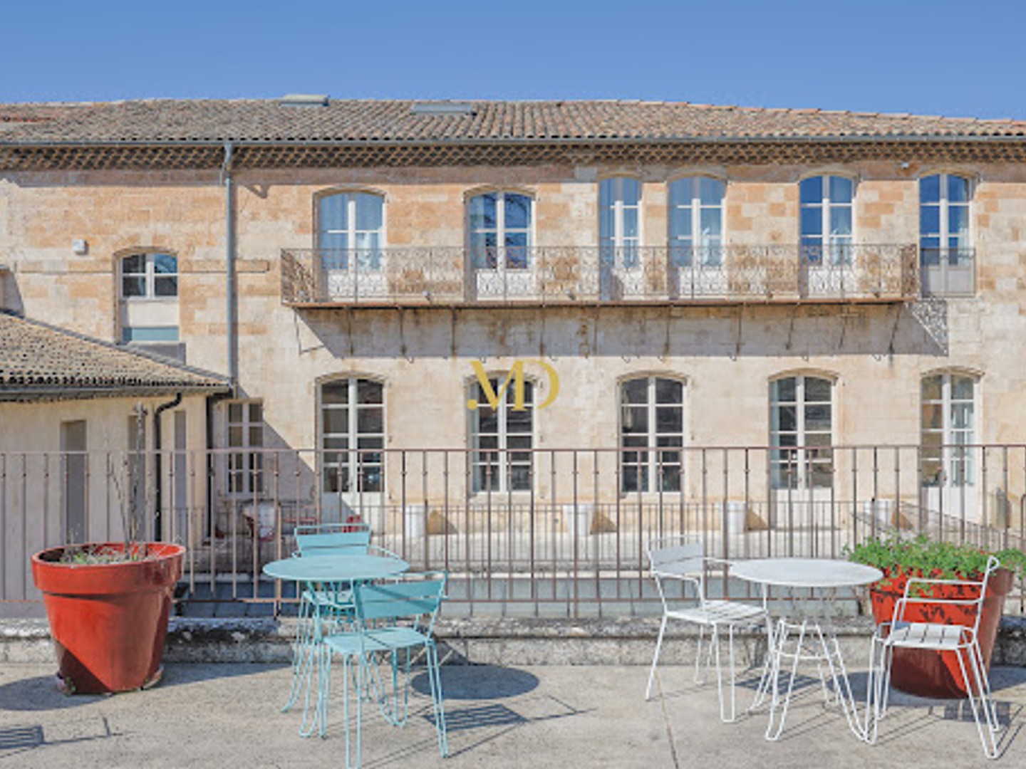 Commerce 1000 m²