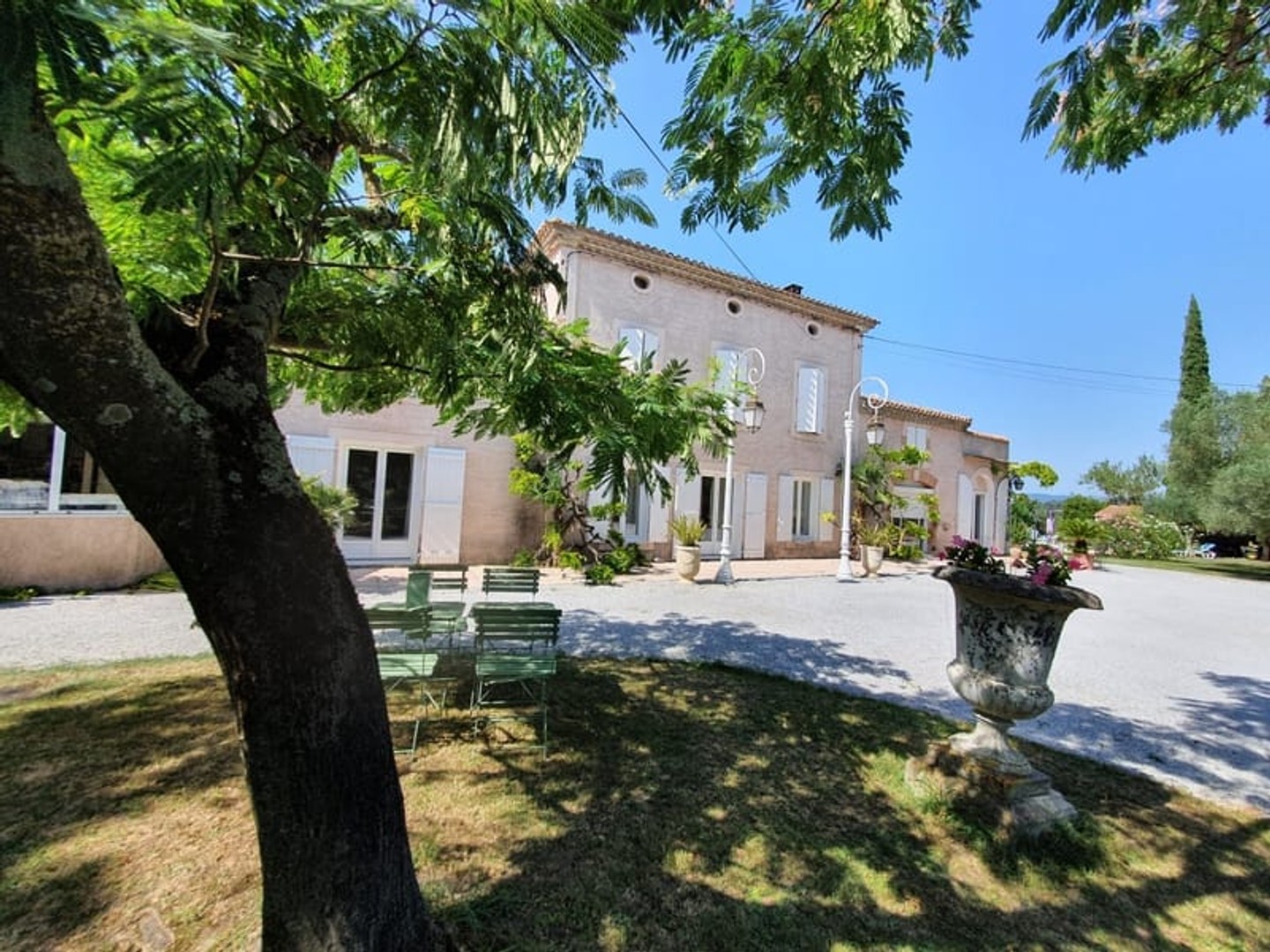 Maison 17 pièces 150 m²