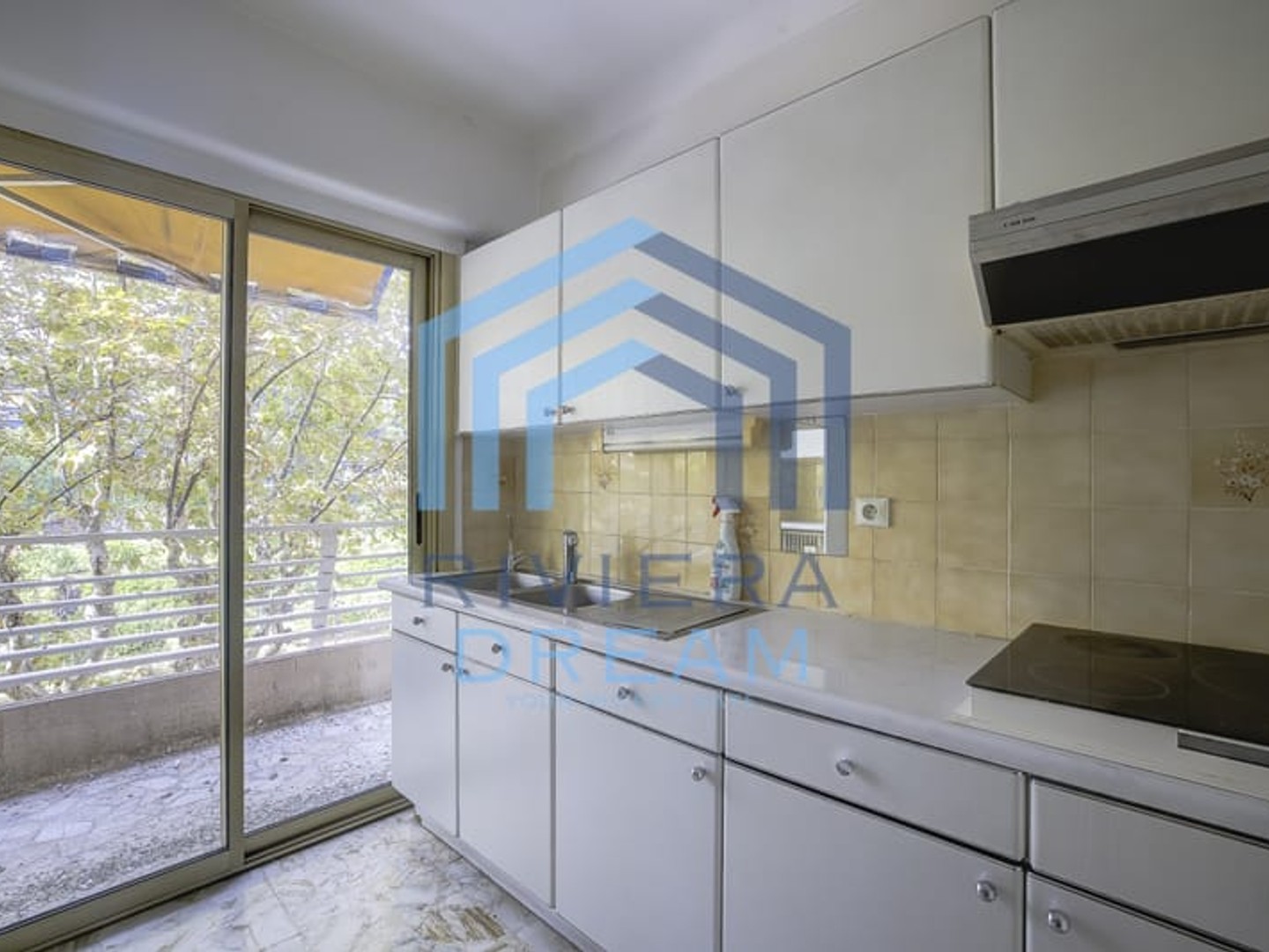 Appartement à vendre - 3 pièces - 67m2 - Menton (06500)