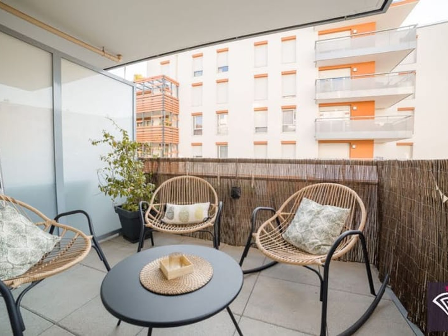 Appartement à vendre - 2 pièces - 42m2 - Saint-Priest (69800)