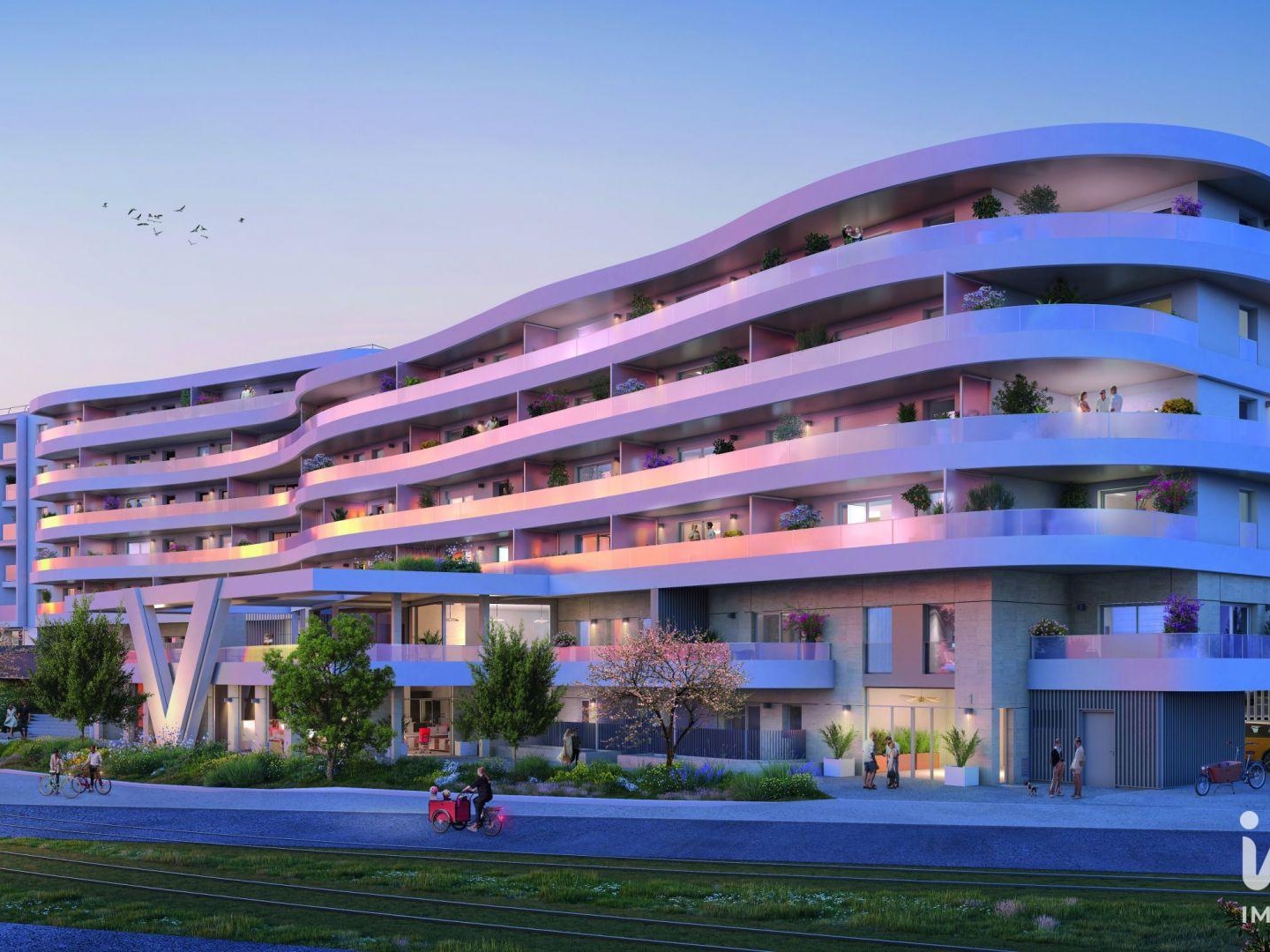 Appartement à vendre - 4 pièces - 84m2 - Saint-Laurent-Du-Var (06700)