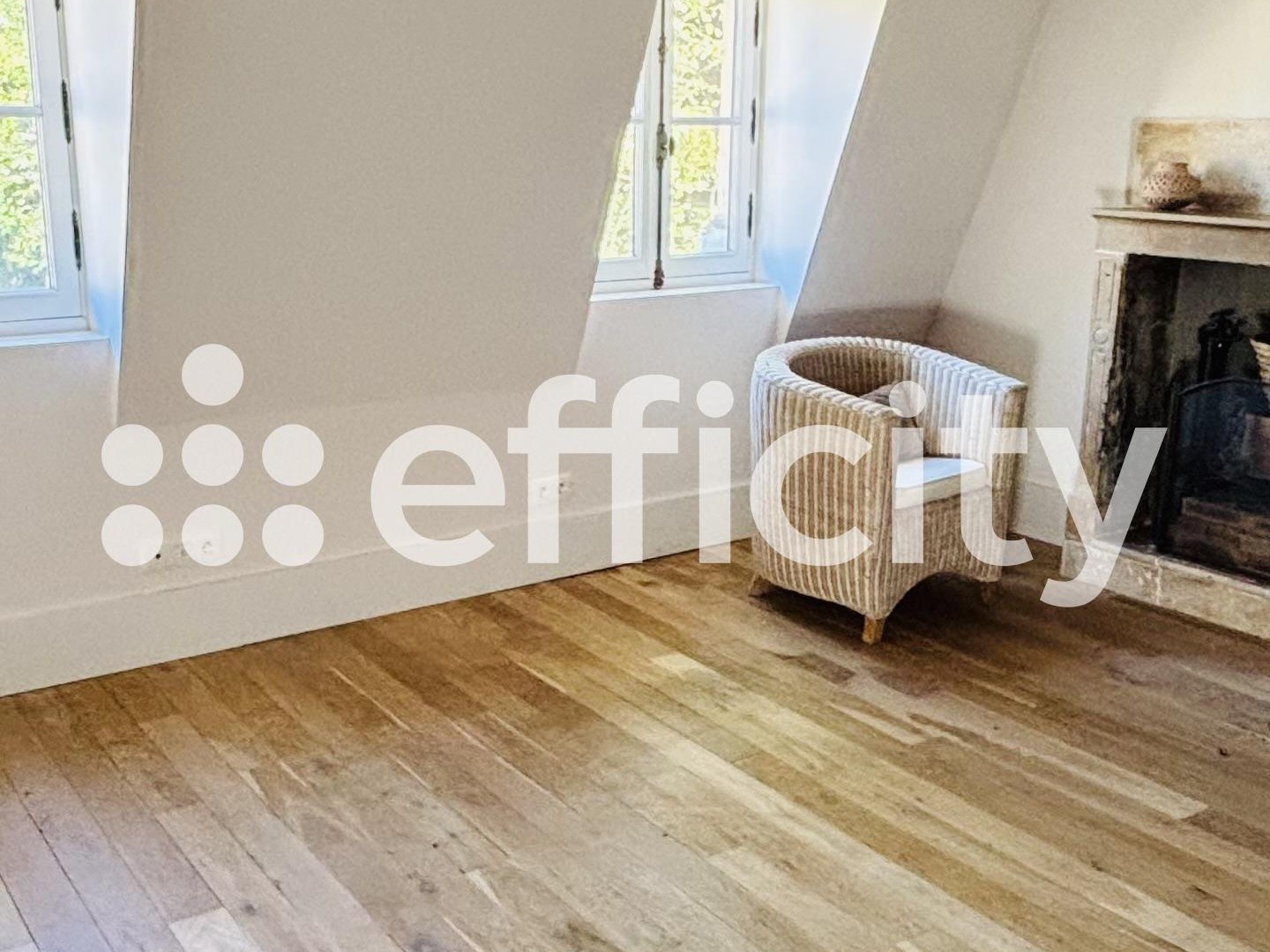 Appartement à vendre - 4 pièces - 101m2 - Dijon (21000)