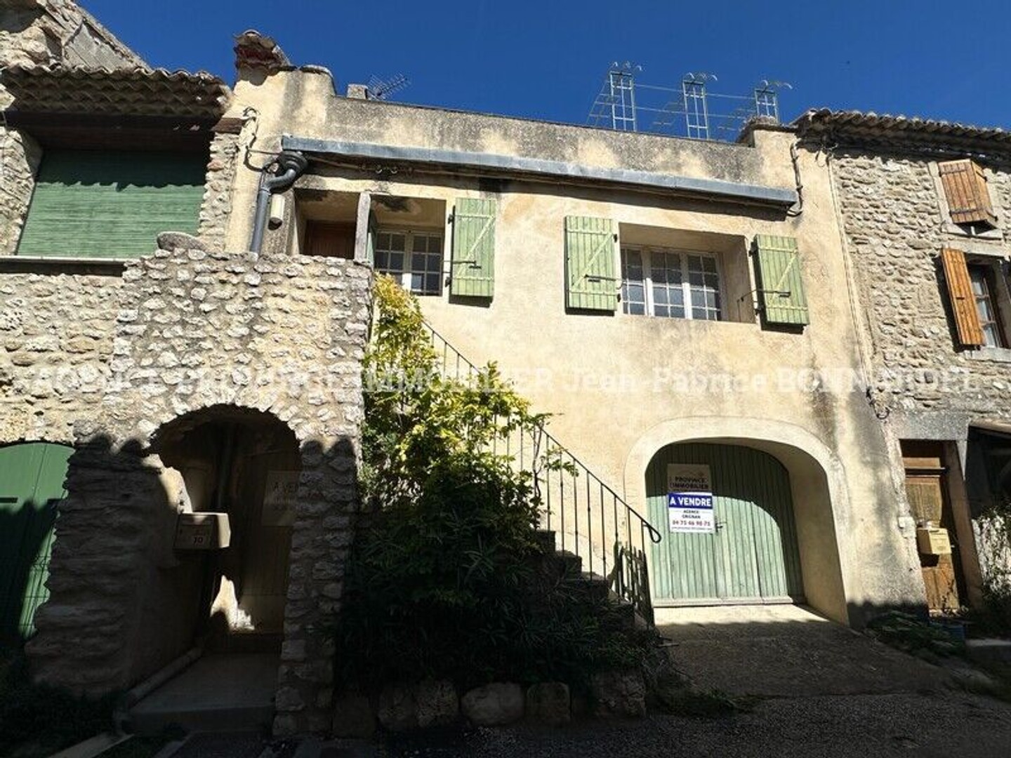 Maison à vendre - 7 pièces - 158m2 - Réauville (26230)