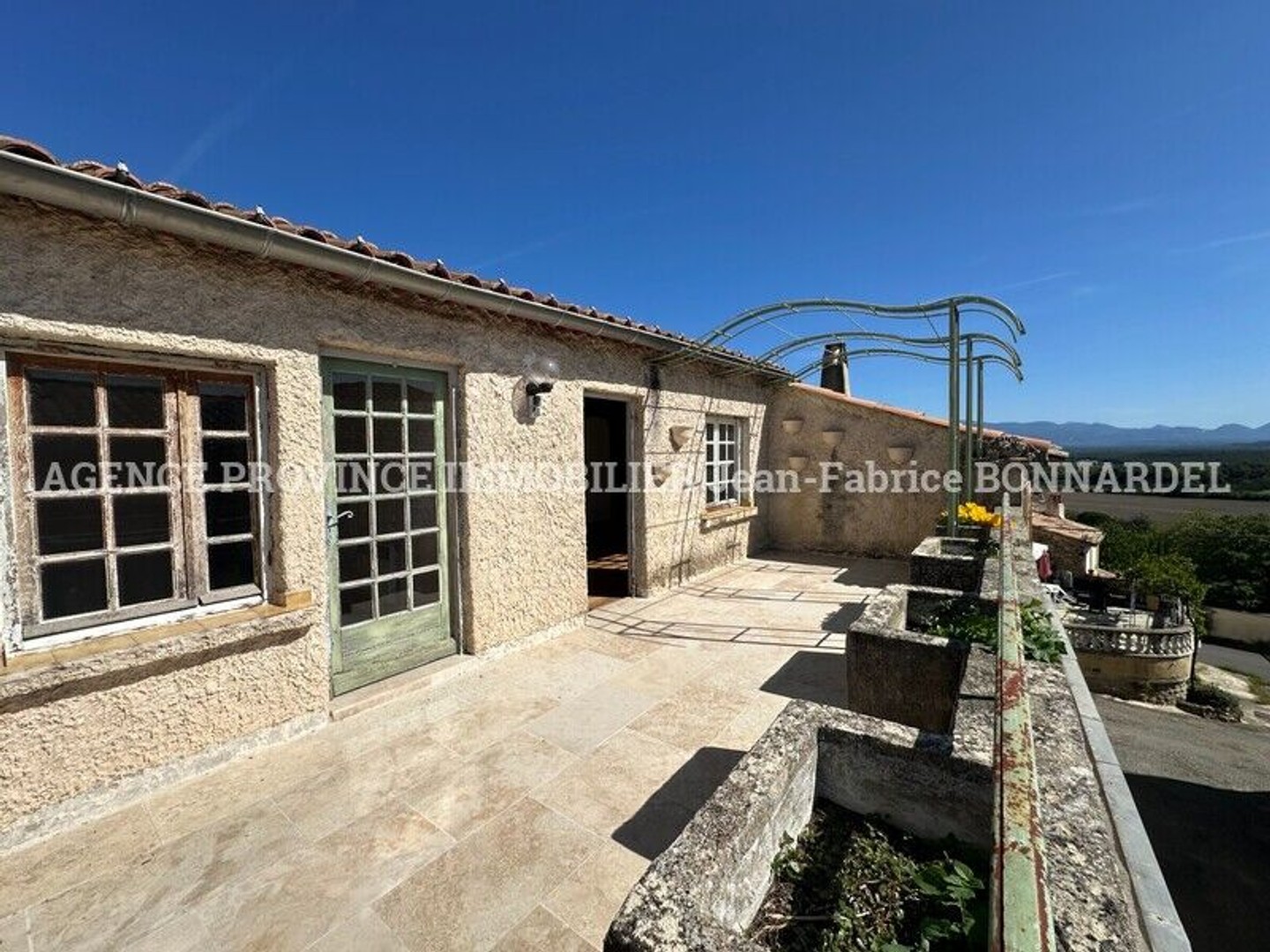Maison à vendre - 7 pièces - 158m2 - Réauville (26230)