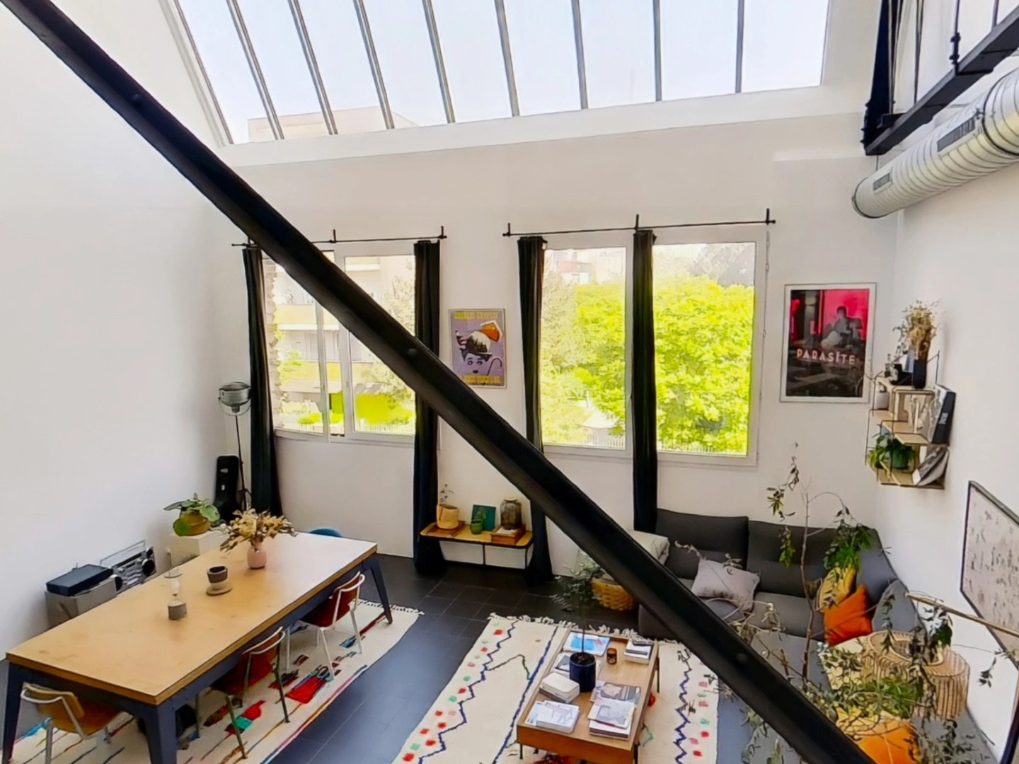 Locaux à vendre - 4 pièces - 124m2 - Saint-Denis (93210)