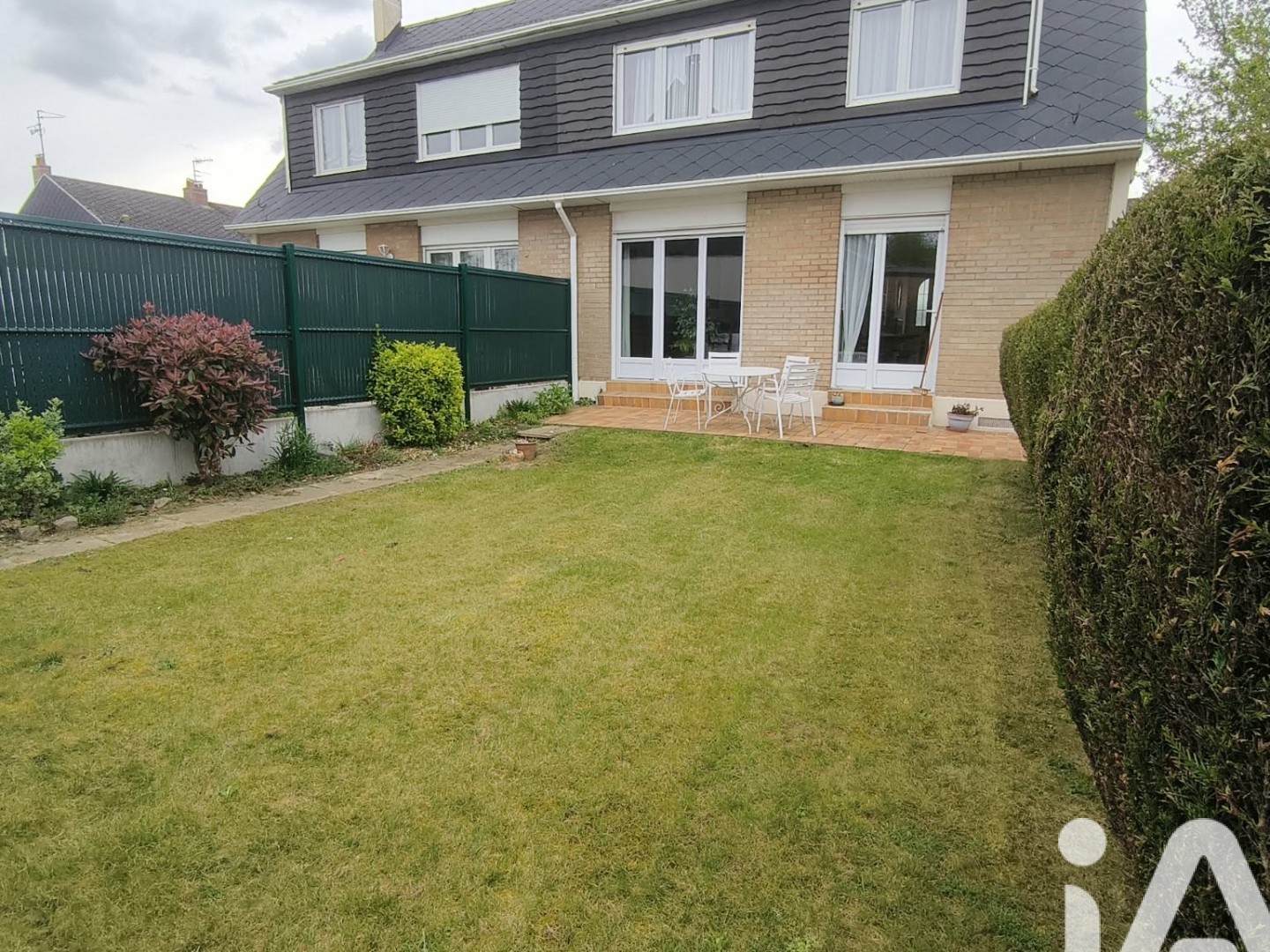 Maison à vendre - 5 pièces - 97m2 - Saint-Saulve (59880)