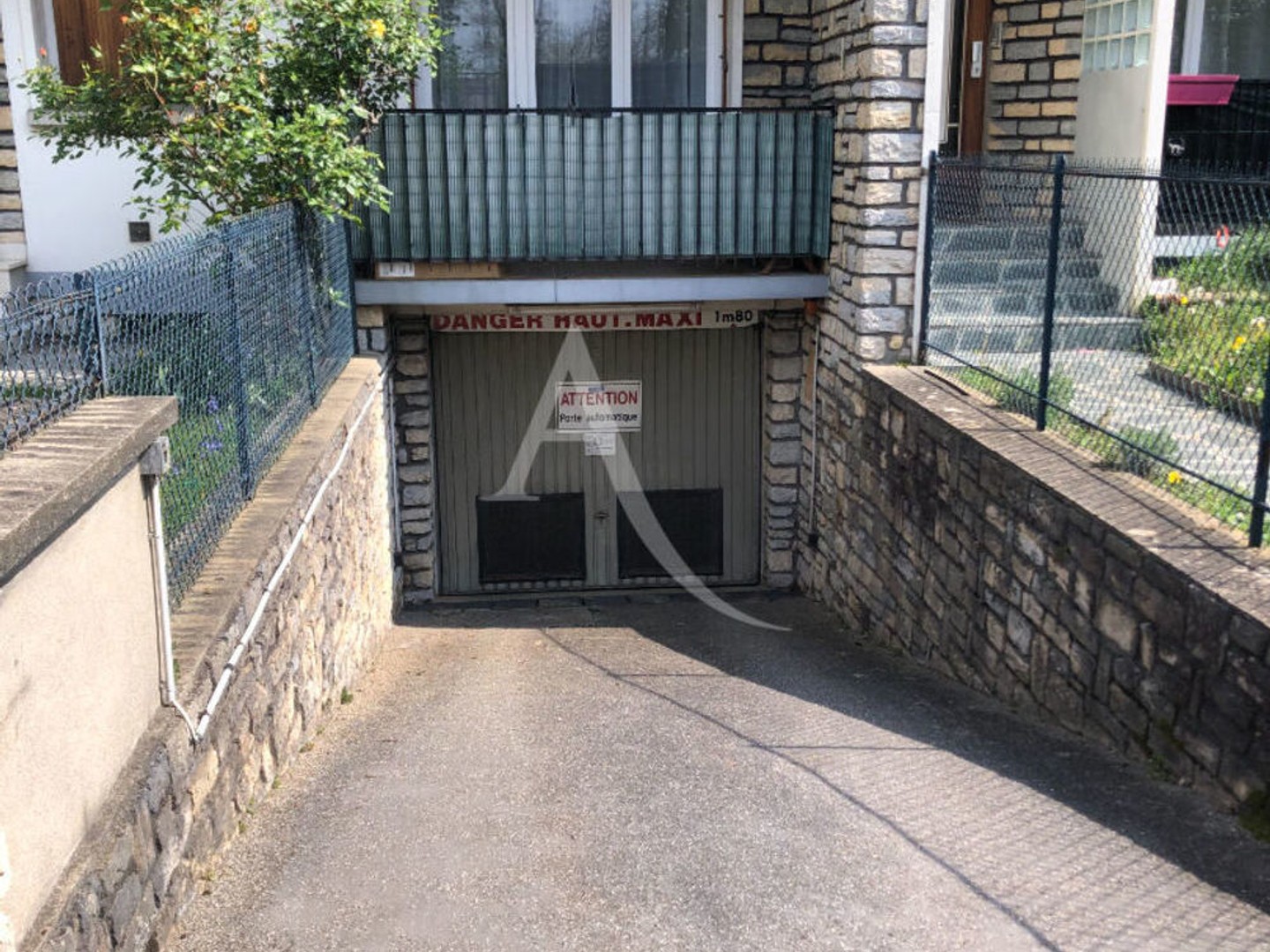Parking / garage / box à vendre - Chevilly-Larue (94550)