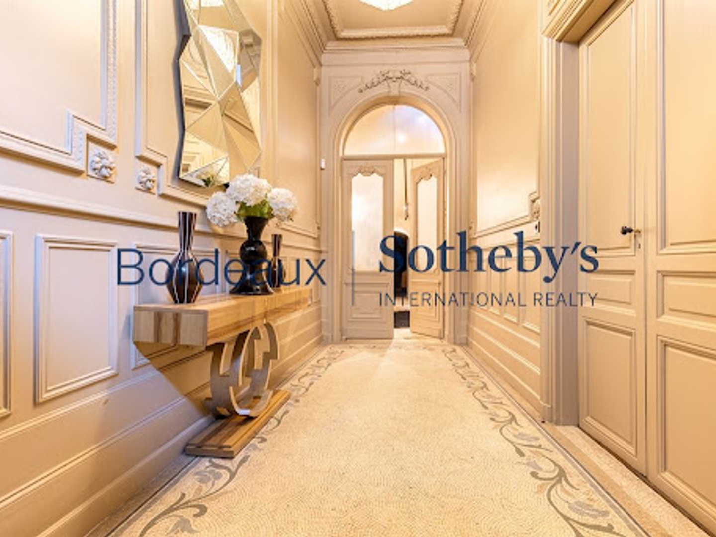 Maison à vendre - 10 pièces - 363m2 - Bordeaux (33000)