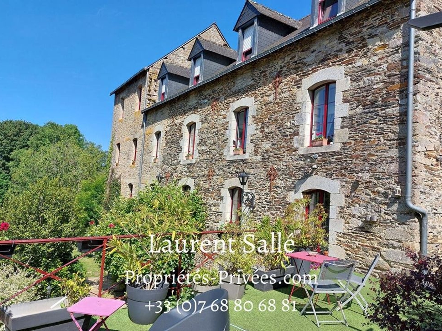 Maison à vendre - 16 pièces - 621m2 - Bohal (56140)