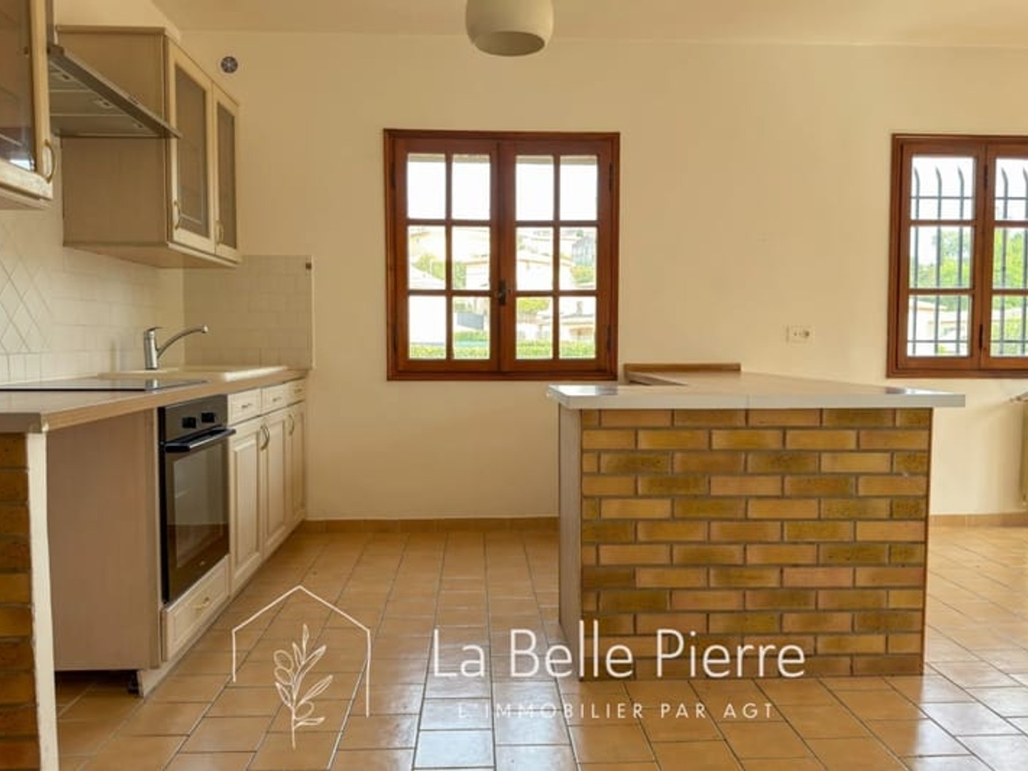 Maison à vendre - 5 pièces - 157m2 - La Colle-Sur-Loup (06480)