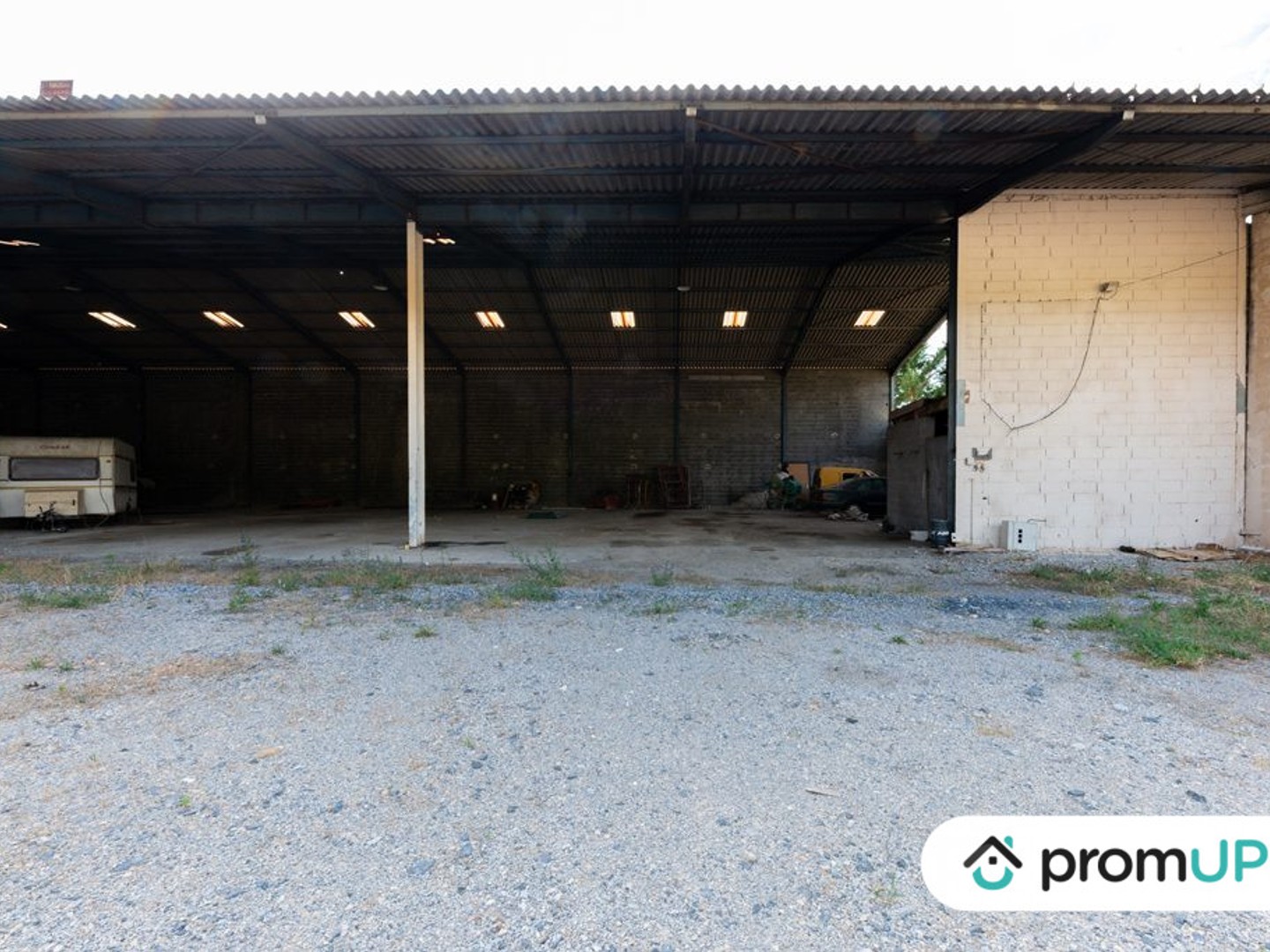 Immeuble à vendre - La Javie (04000)
