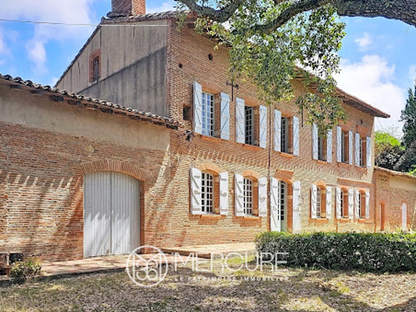 Maison à vendre - 7 pièces - 213m2 - Aureville (31320)